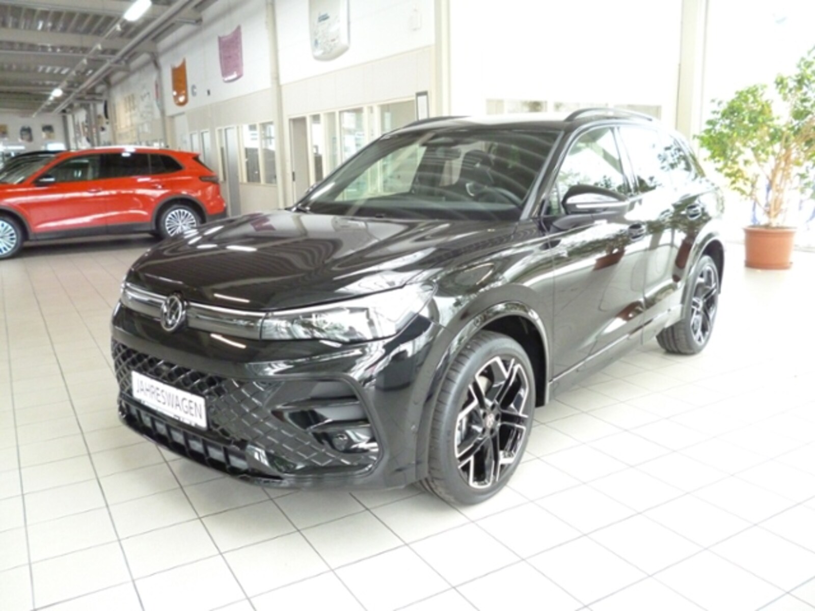 Volkswagen Tiguan – Bild 2
