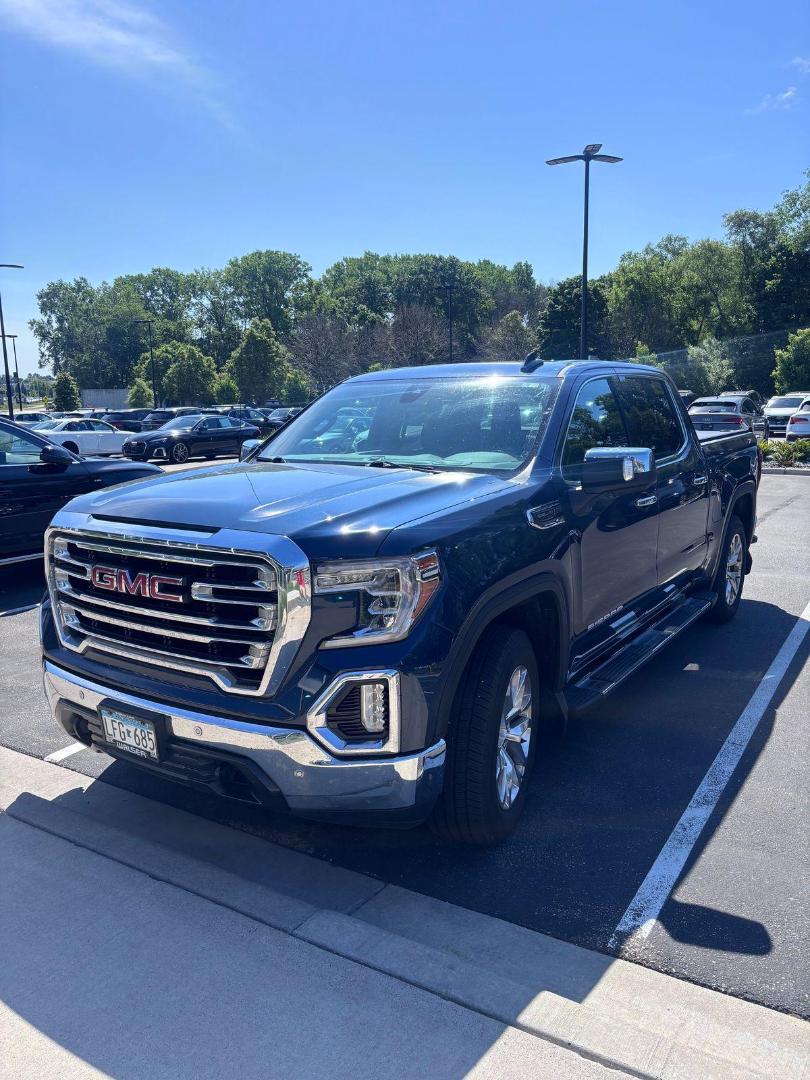 2019 GMC Sierra 4WD Crew Cab Short Box SLT's photo