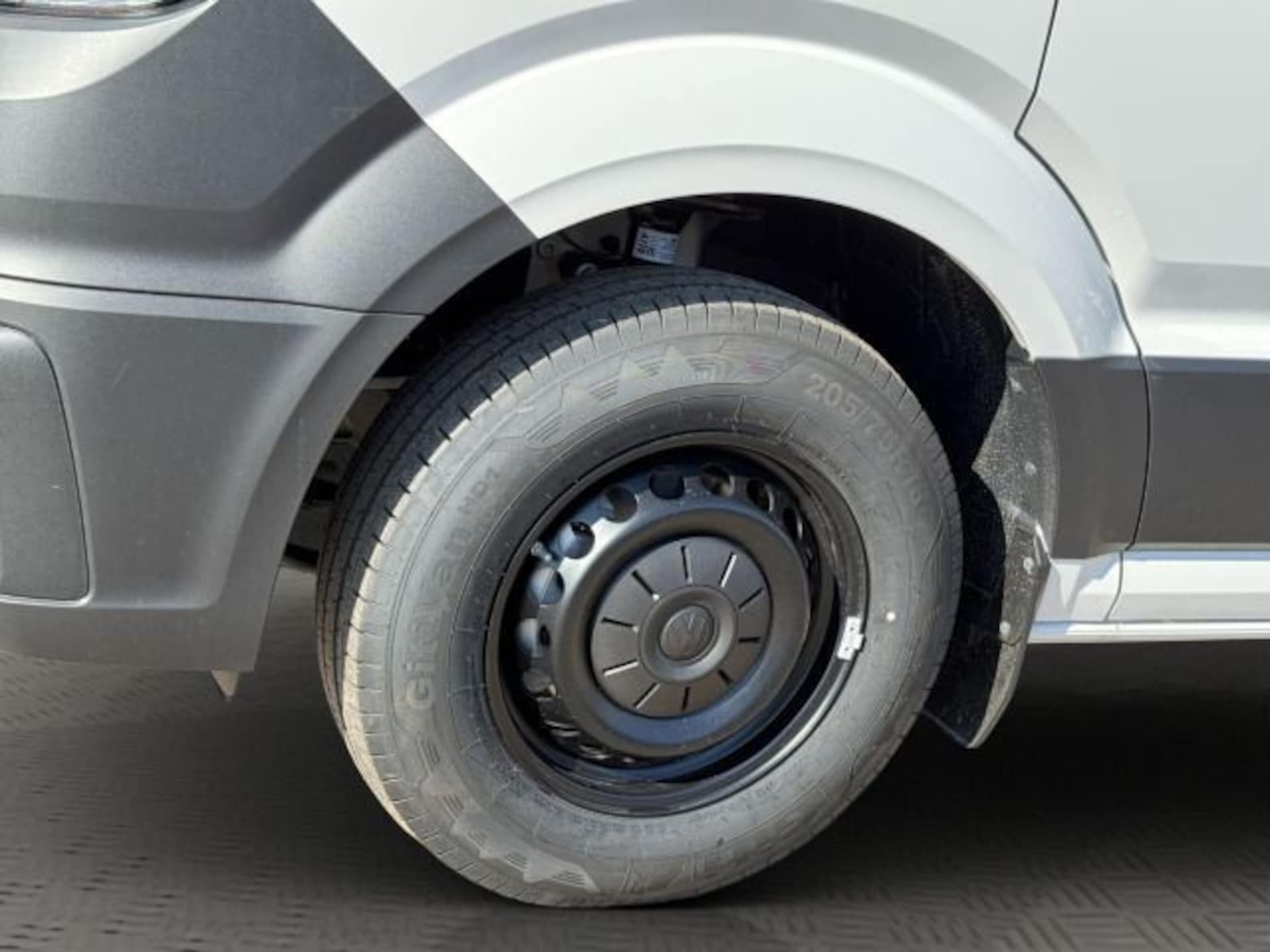 Volkswagen Crafter Kasten mittlerer Radstand