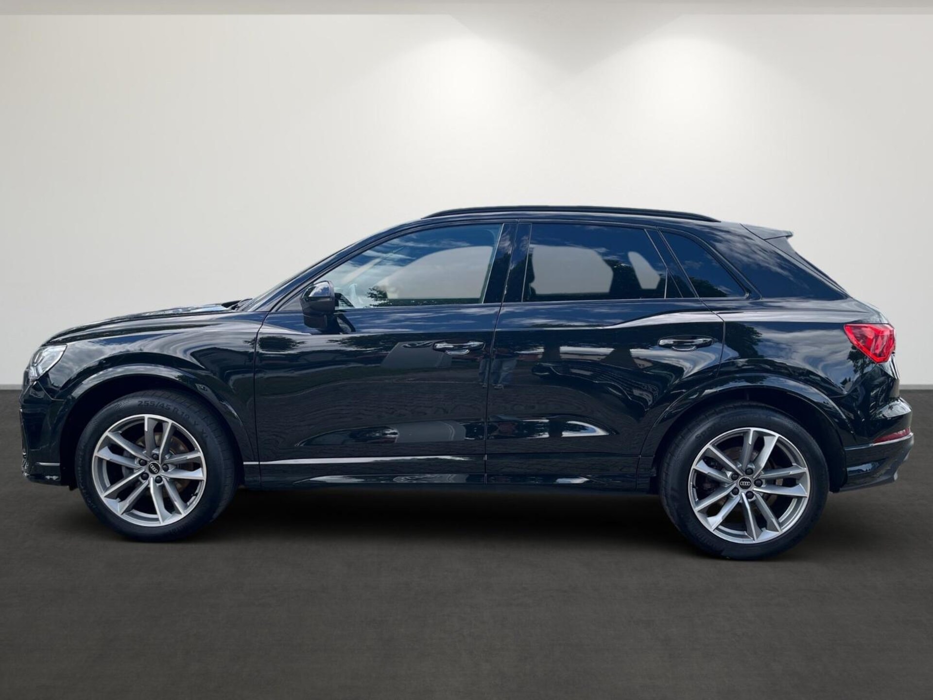 Audi Q3 SUV S line