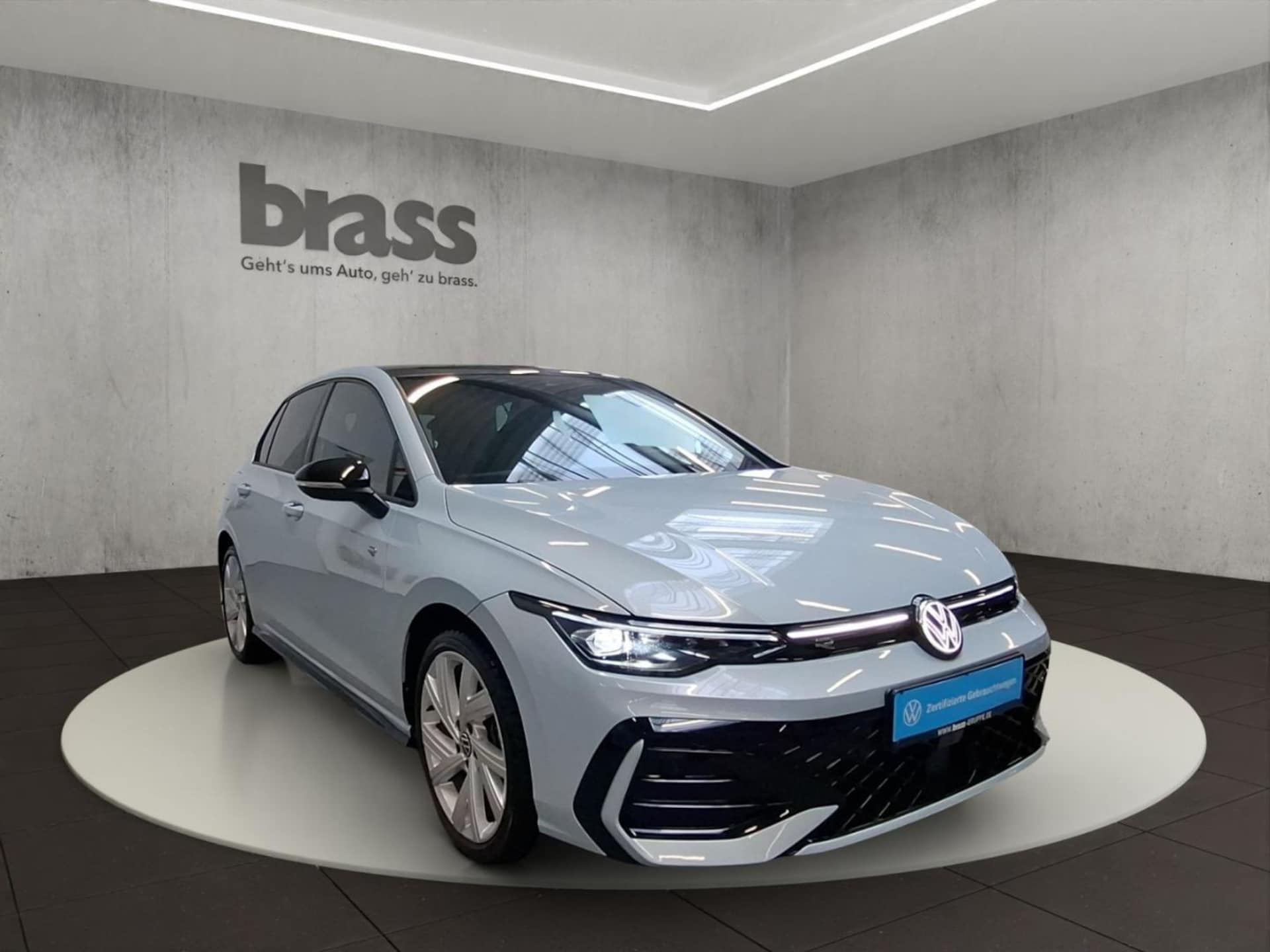Volkswagen Golf R-Line