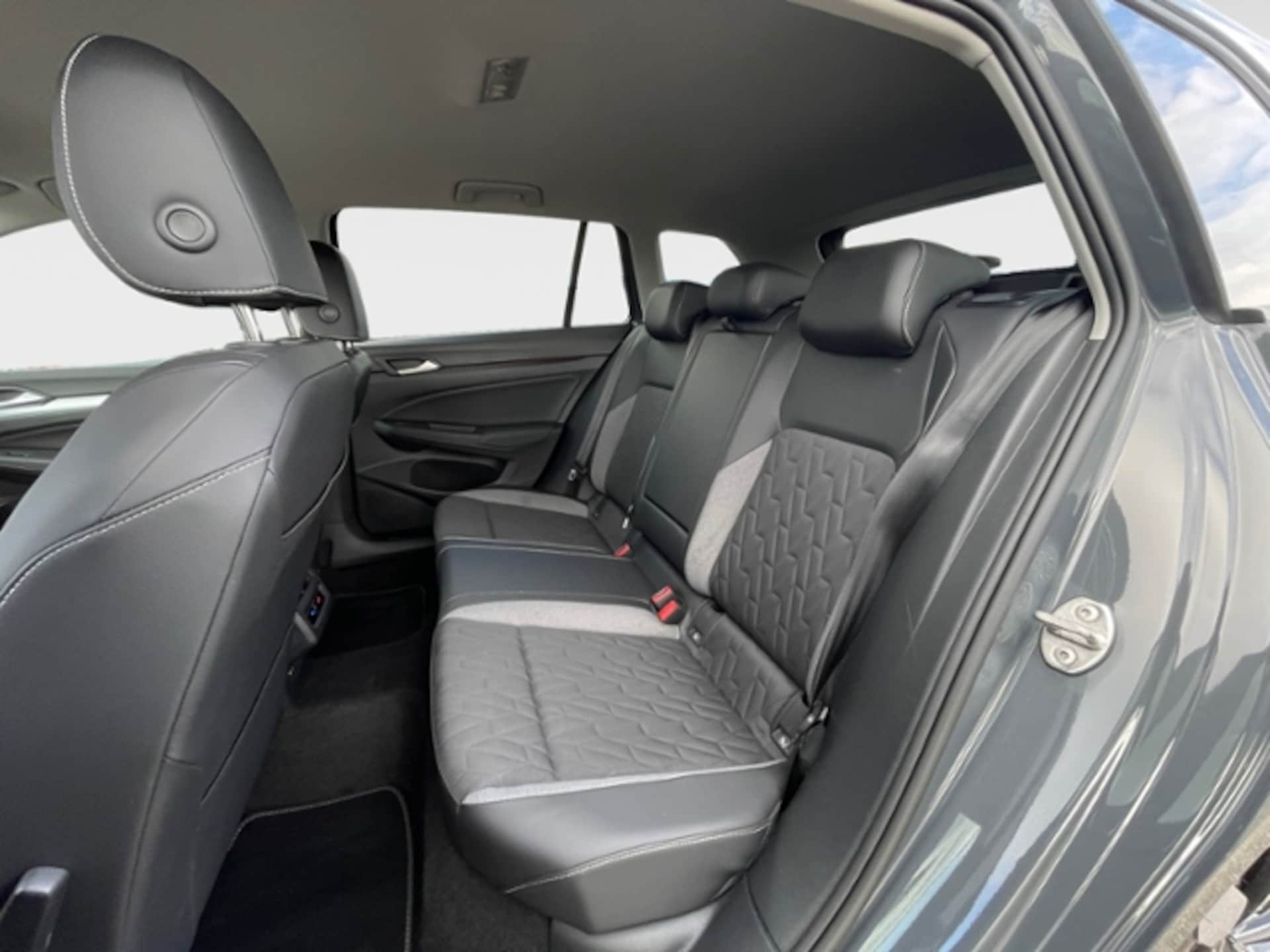 Volkswagen Golf Variant Goal