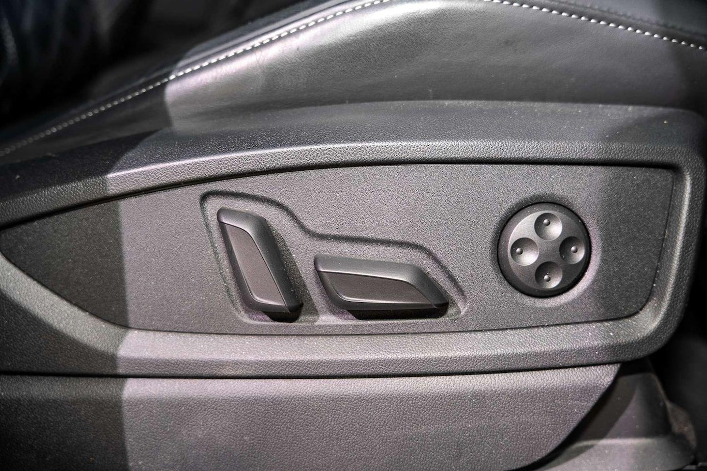 Image about Audi SQ5 Sportback TDI quattro tiptronic