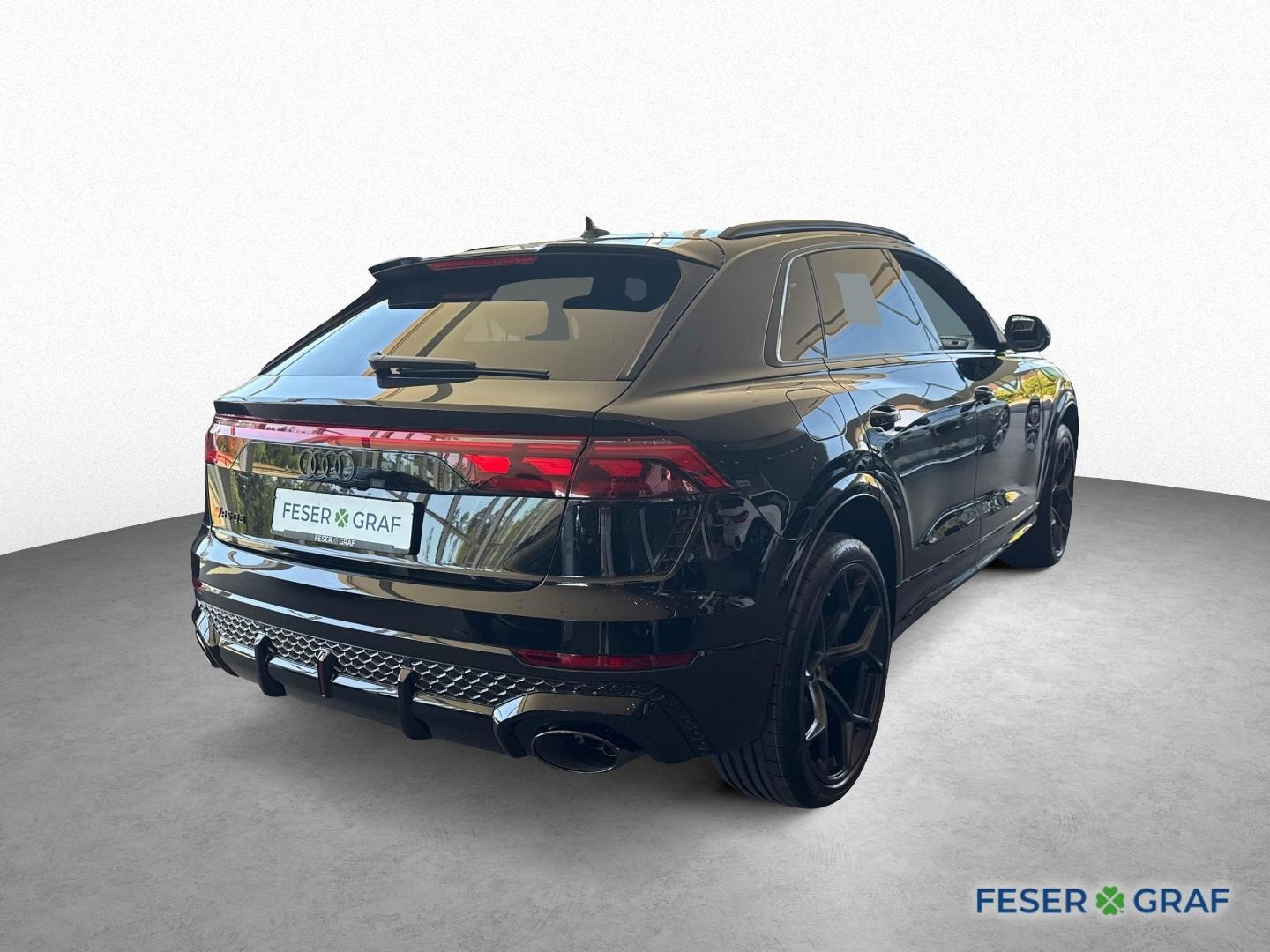 Bild über Audi RS Q8 SUV performance quattro tiptronic - für weitere Informationen kontaktieren Sie den Audi Partner