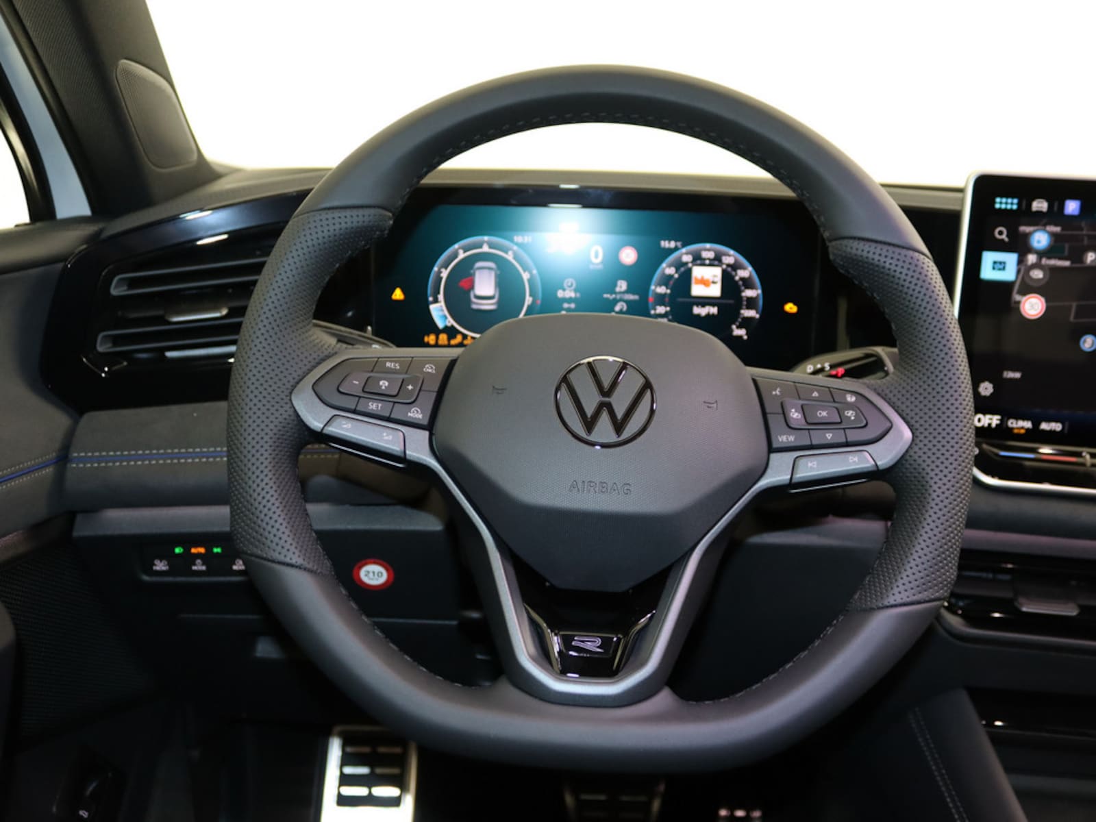 Volkswagen Tiguan – Bild 14