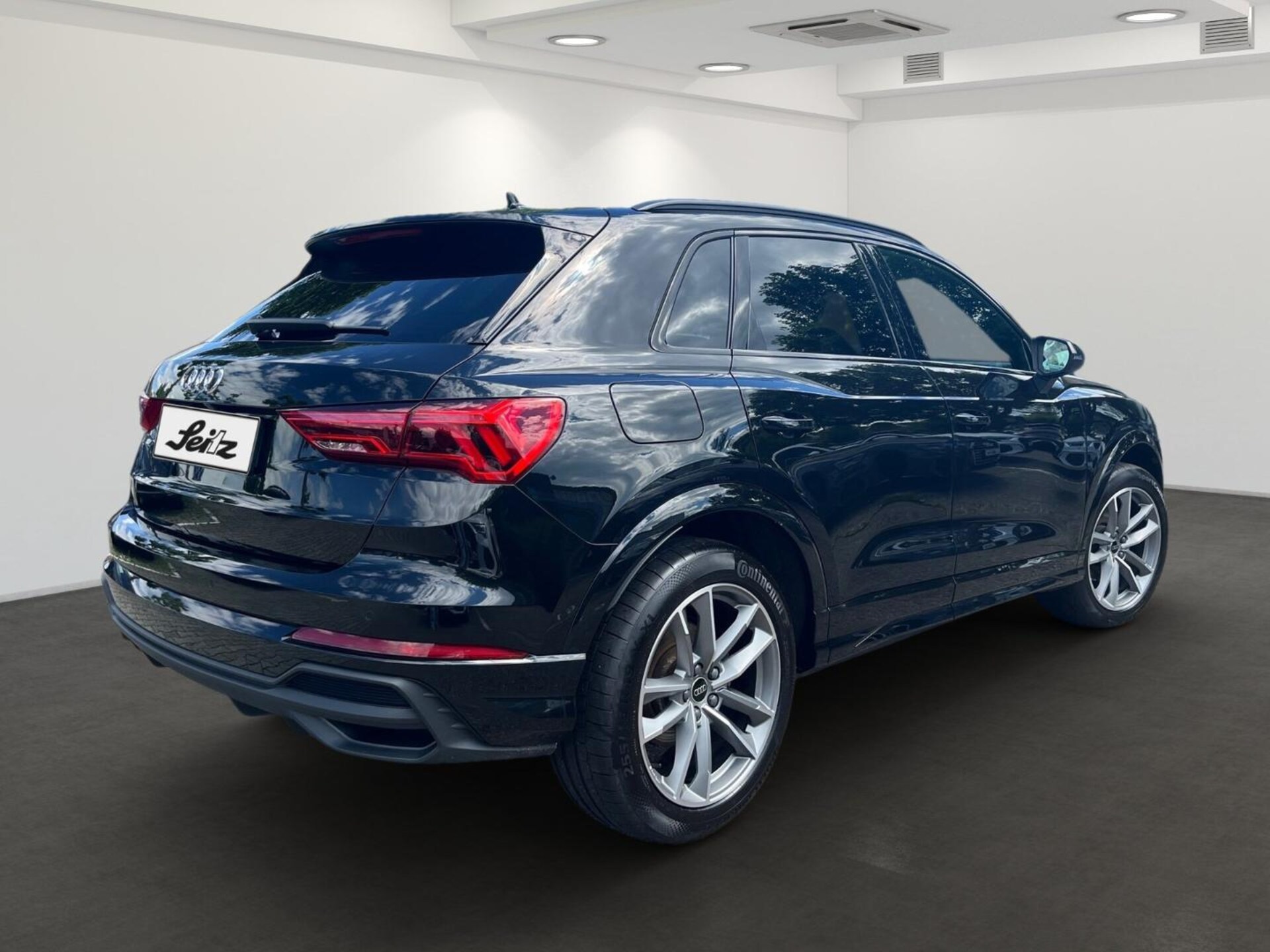 Audi Q3 SUV S line