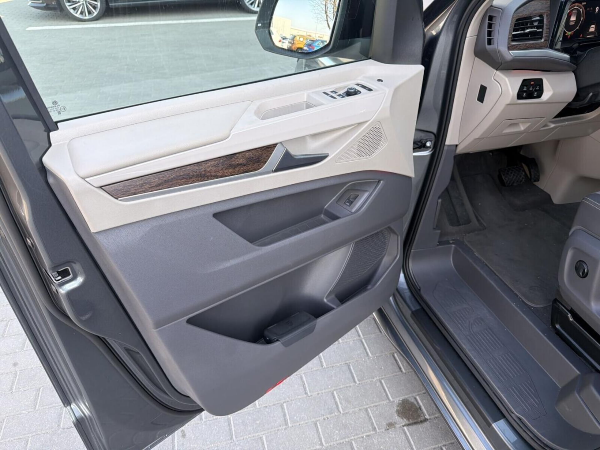 Volkswagen Multivan Style