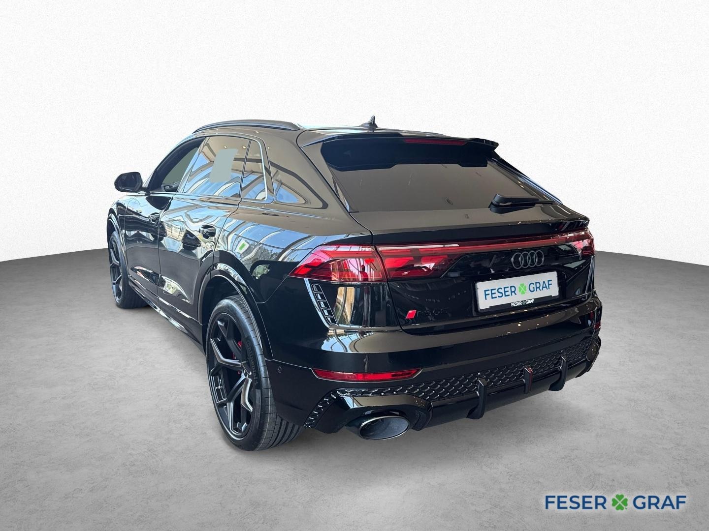Bild über Audi RS Q8 SUV performance quattro tiptronic - für weitere Informationen kontaktieren Sie den Audi Partner