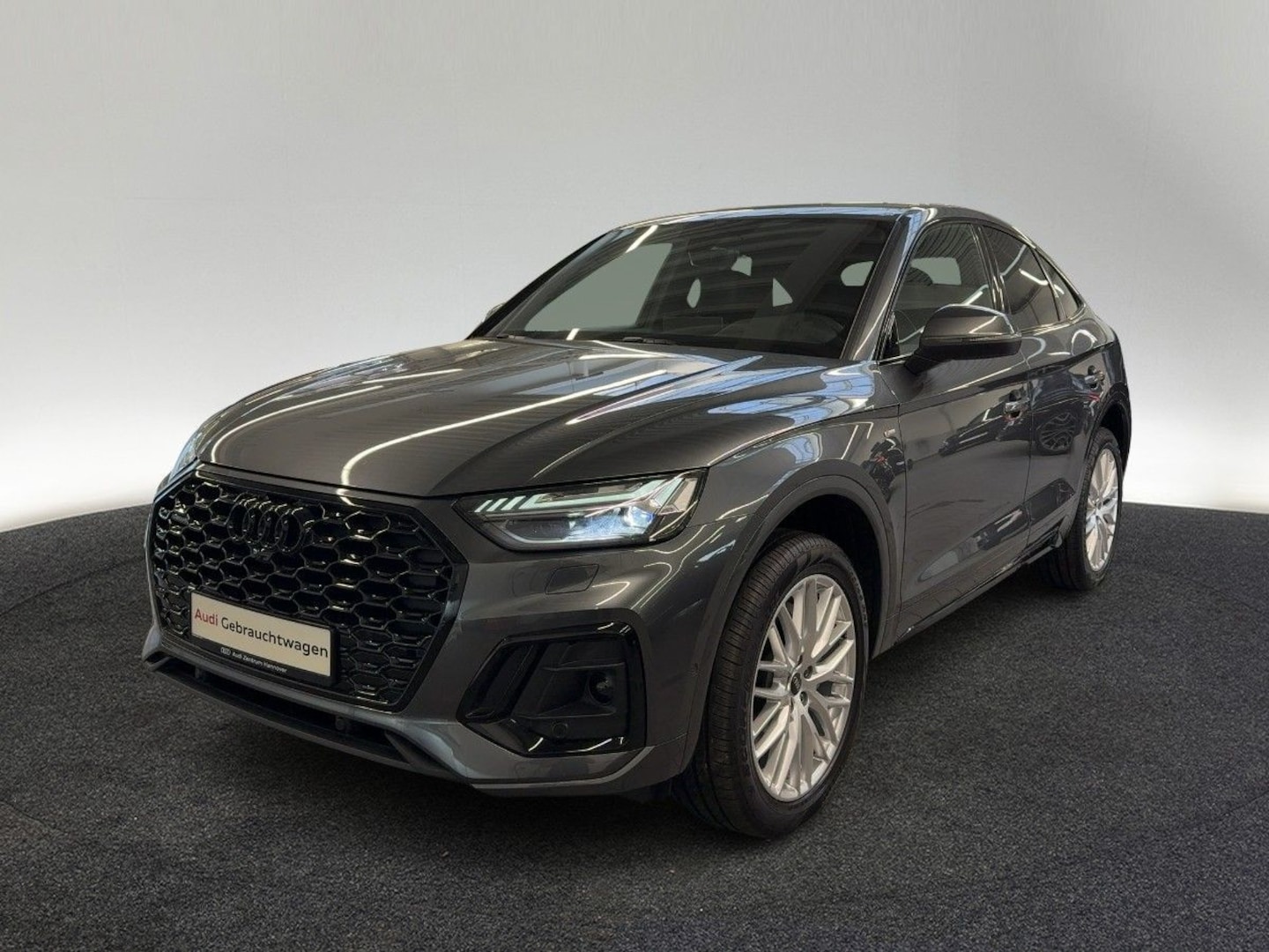 Bild über Audi Q5 Sportback 40 TDI quattro S tronic - für weitere Informationen kontaktieren Sie den Audi Partner