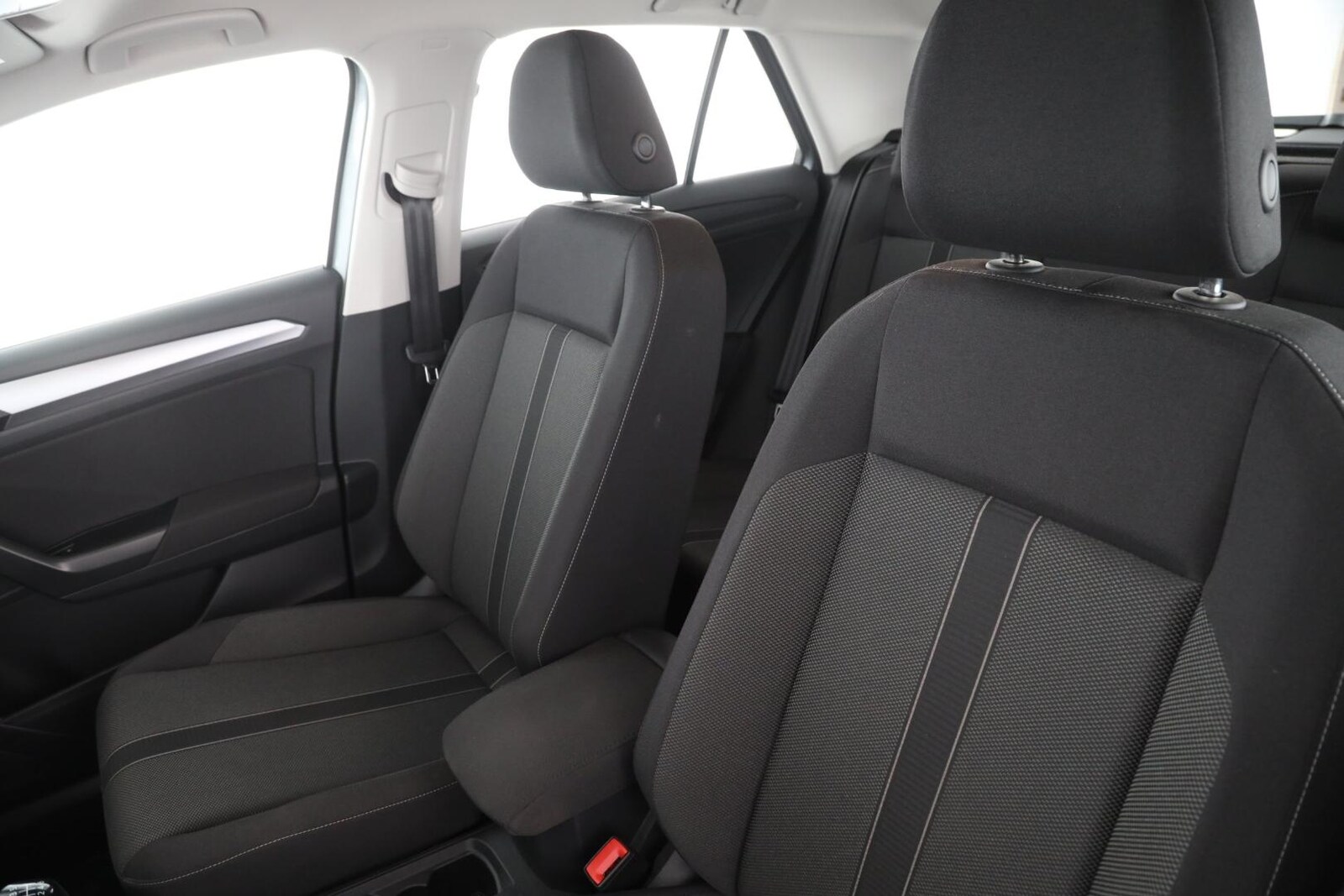 Volkswagen T-Roc – Bild 12