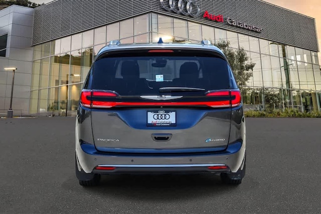 2022 Chrysler