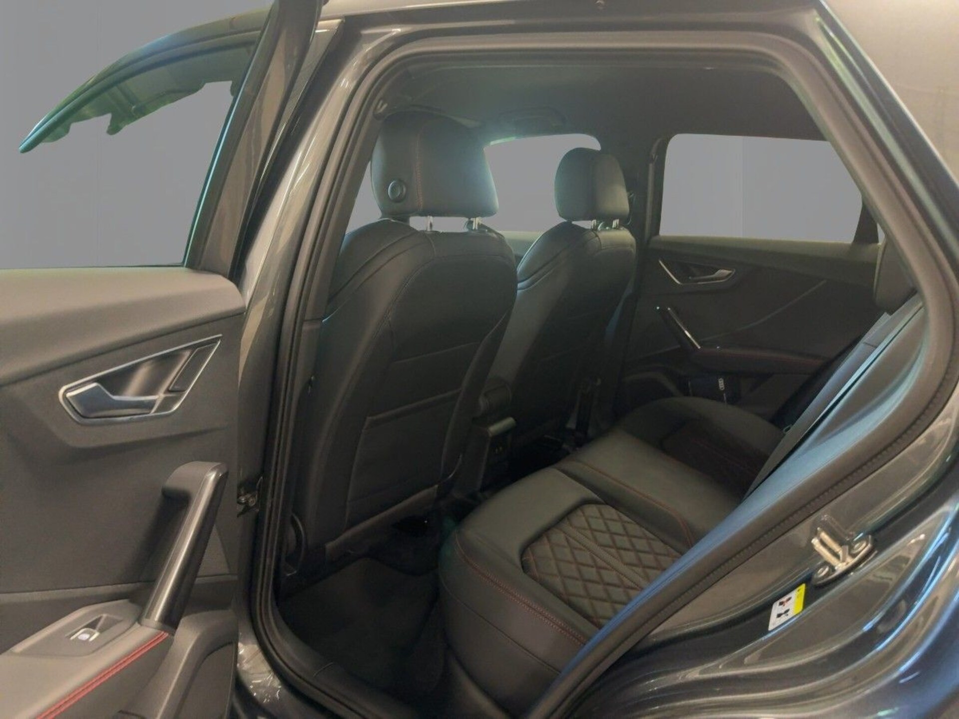 Audi Q2 S line