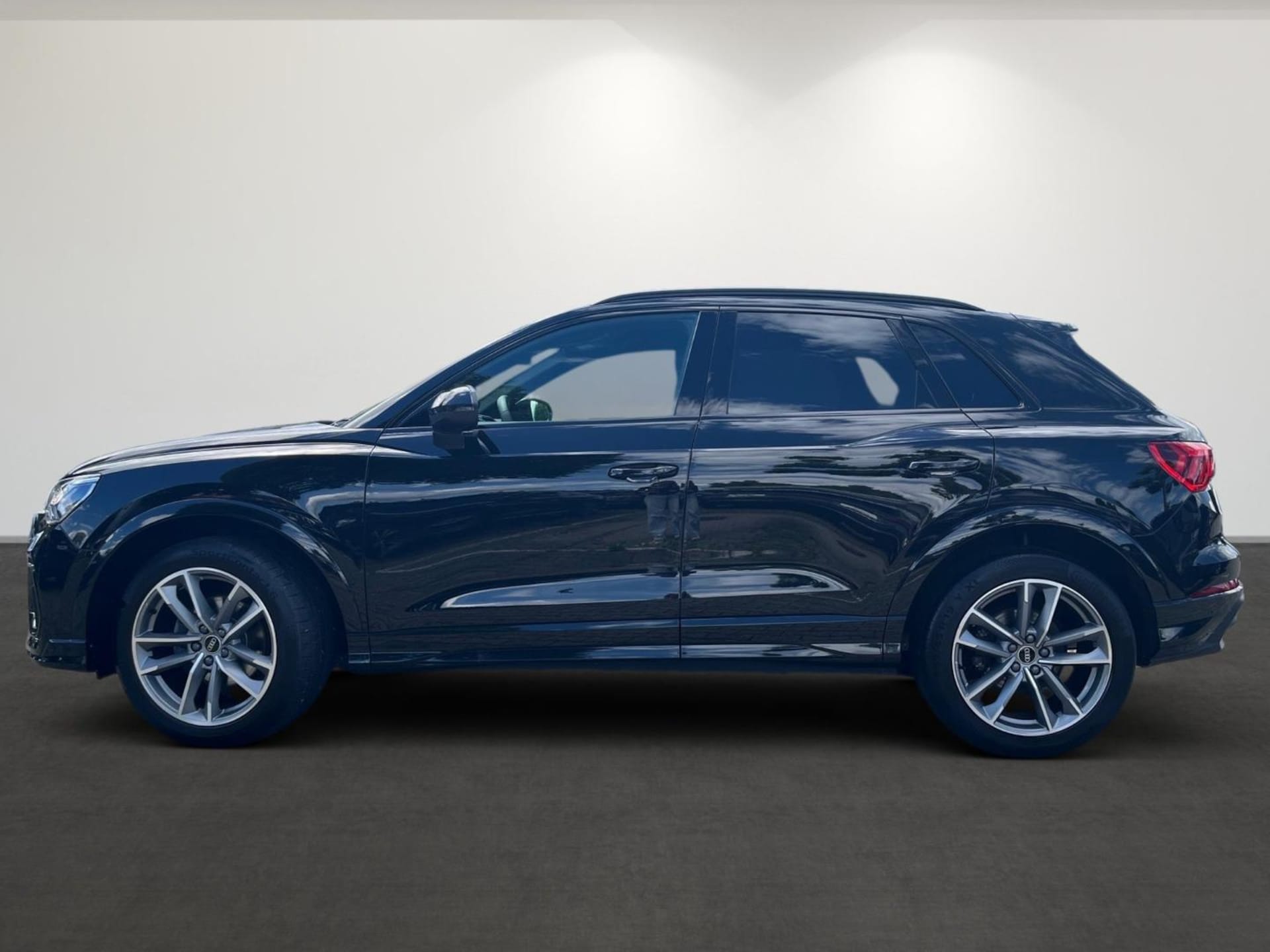 Audi Q3 SUV S line