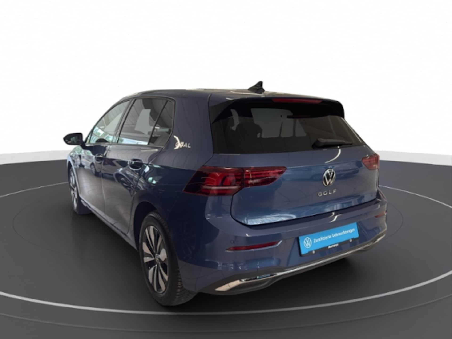 Volkswagen Golf Life