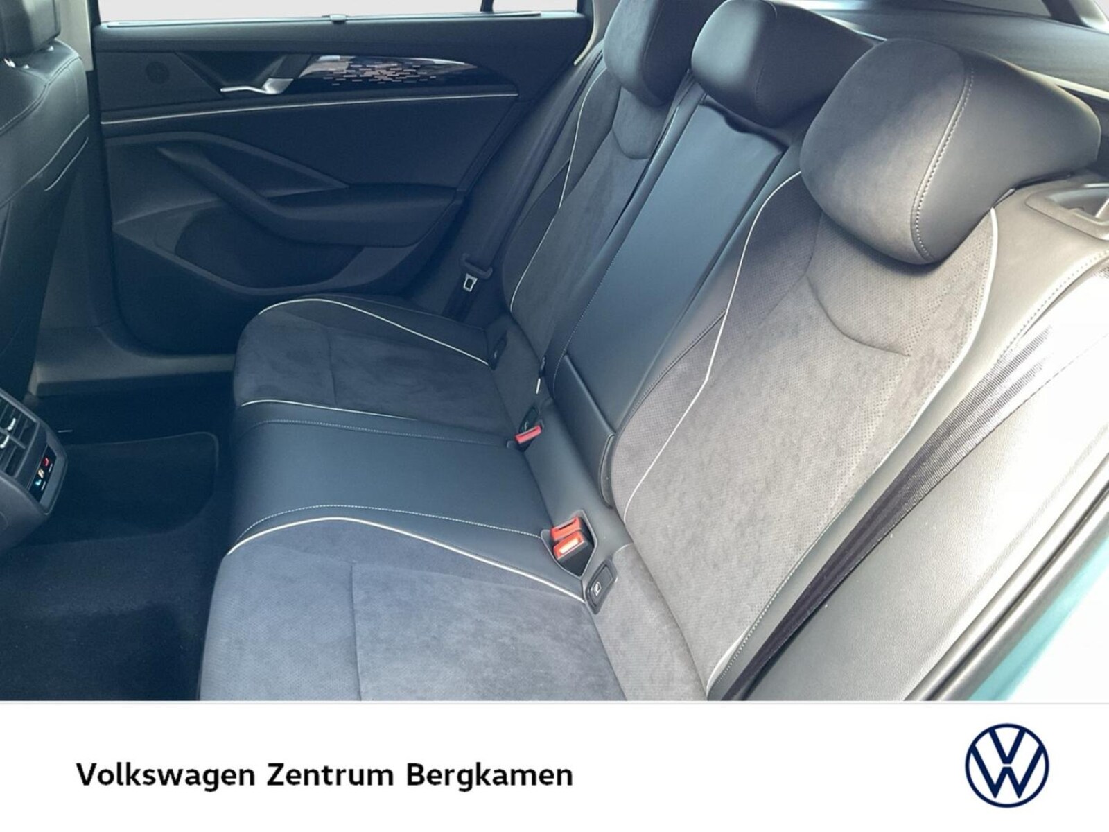 Volkswagen Passat – Bild 11