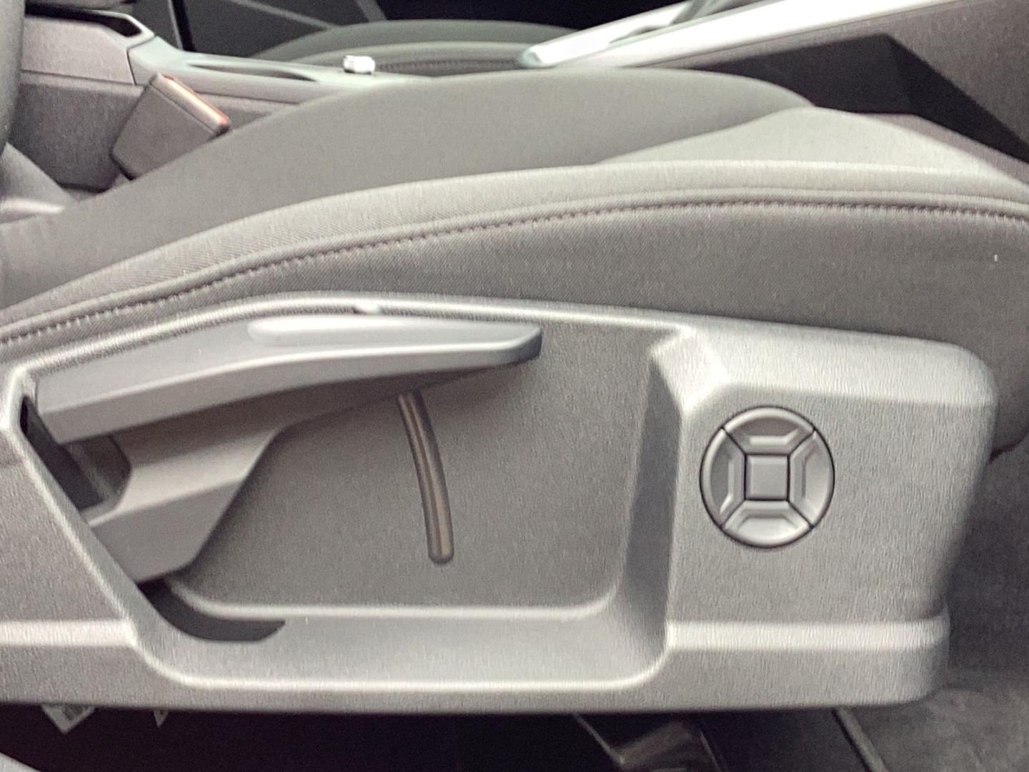 Image about Audi A3 allstreet 35 TFSI Schaltgetriebe