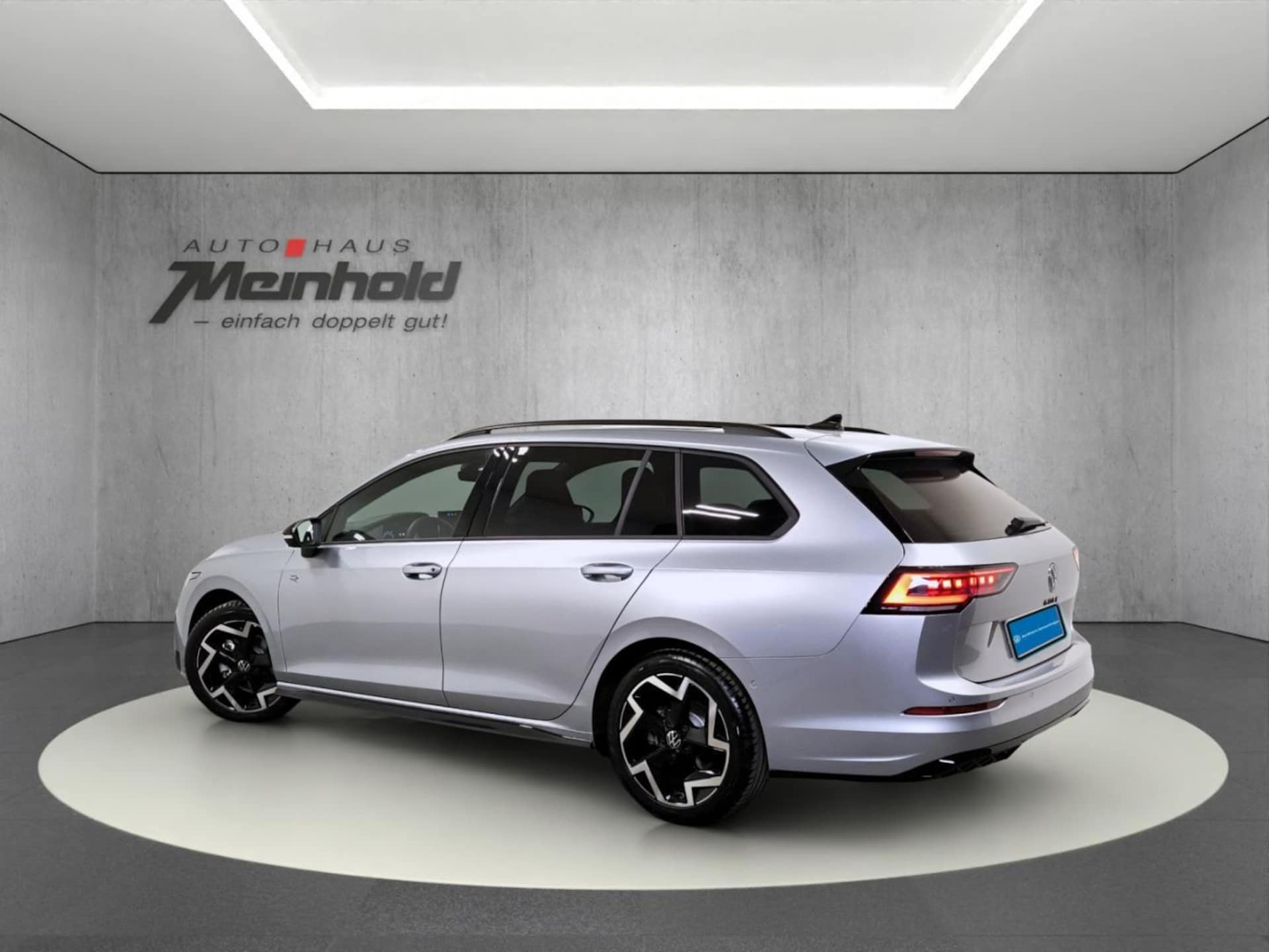 Volkswagen Golf Variant R-Line