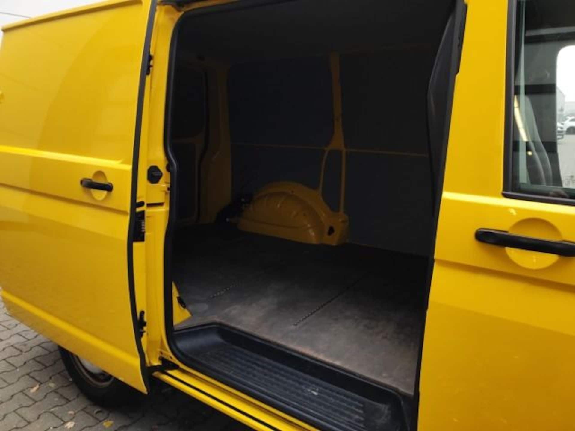 Volkswagen T6.1 Transporter Kasten kurzer Radstand