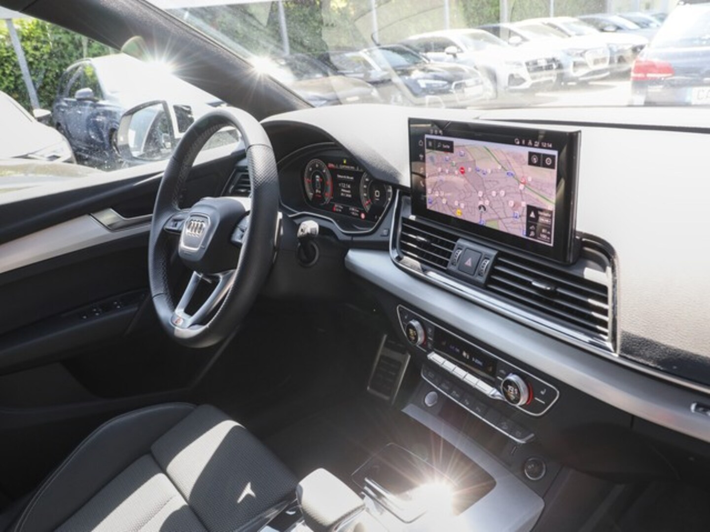 Bild über Audi Q5 Sportback 40 TDI quattro S tronic - für weitere Informationen kontaktieren Sie den Audi Partner