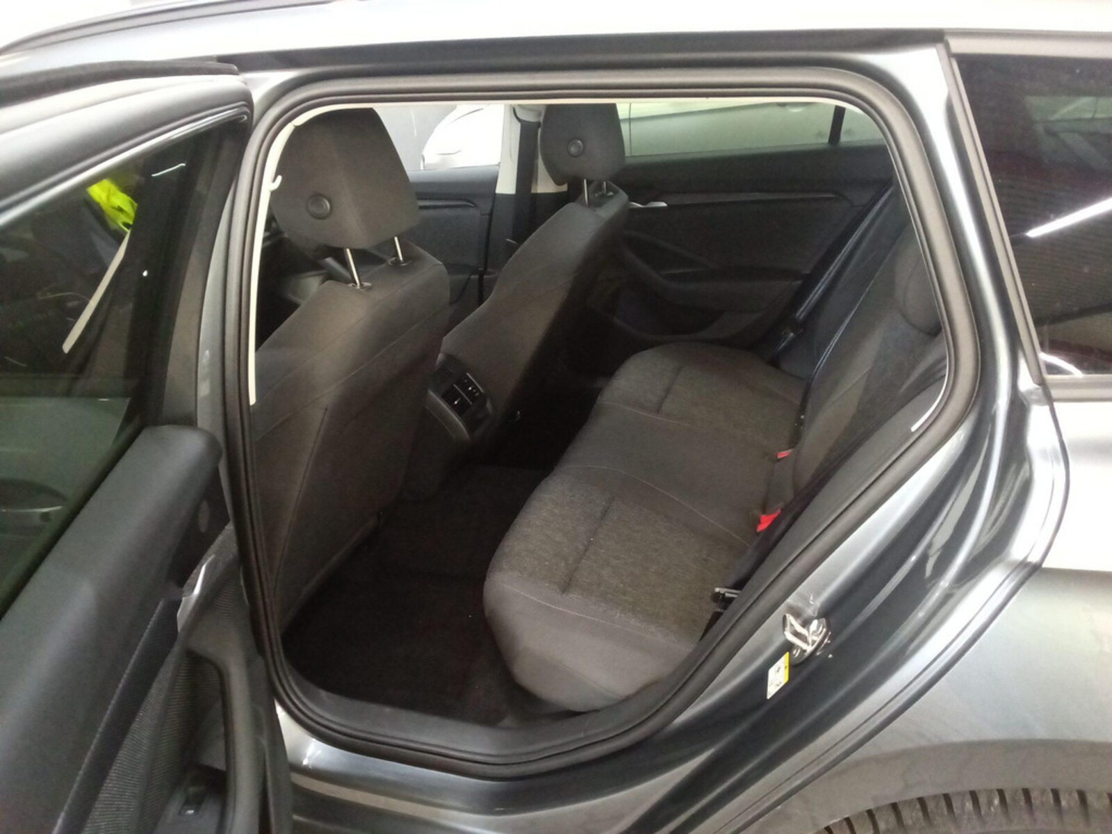 Škoda Superb Combi – Bild 7