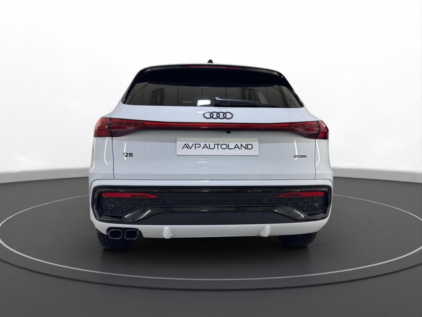 Bild über Audi Q5 SUV TDI quattro 150 kW S tronic - für weitere Informationen kontaktieren Sie den Audi Partner