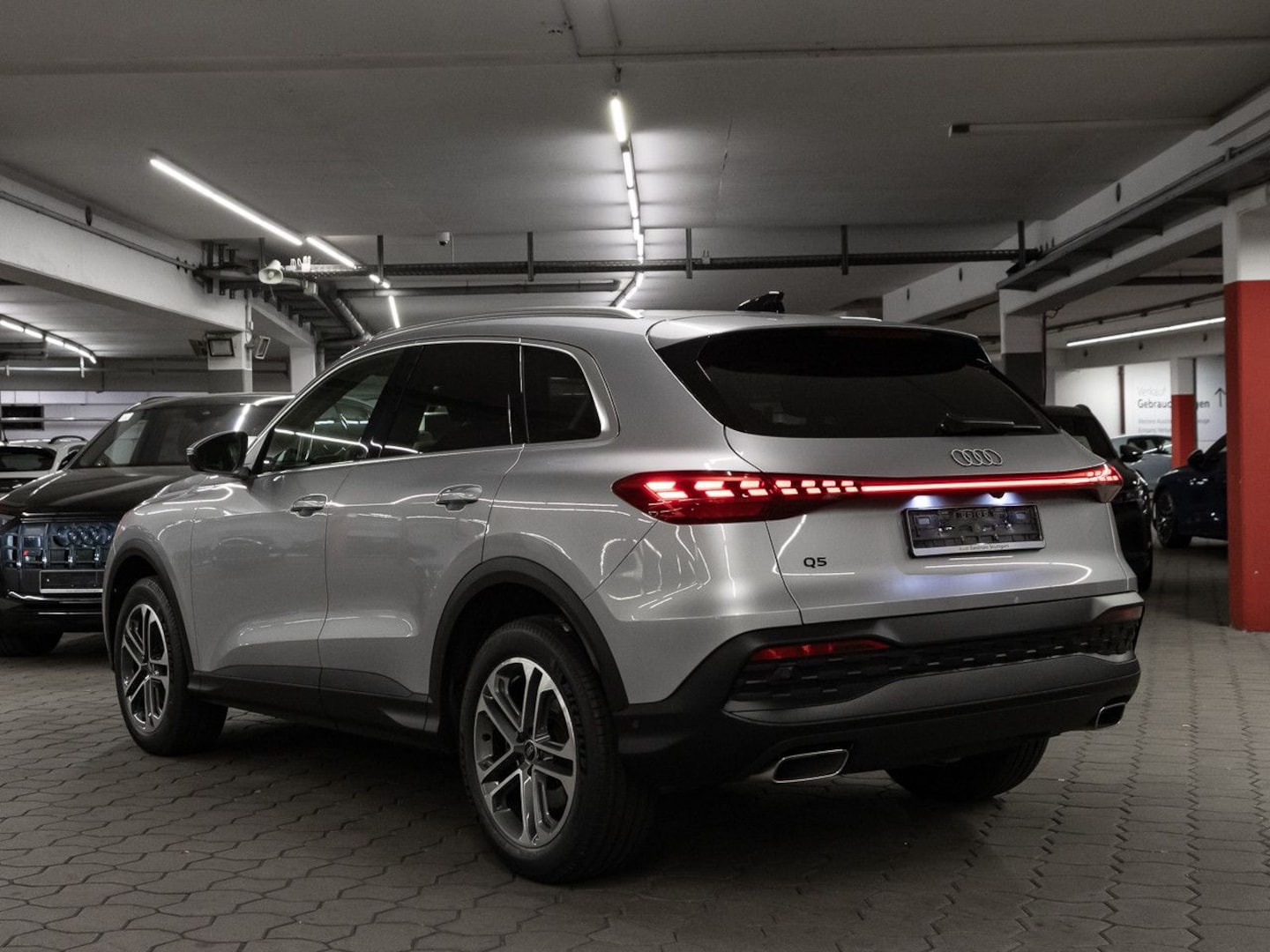 Bild über Audi Q5 SUV TFSI 150 kW S tronic - für weitere Informationen kontaktieren Sie den Audi Partner