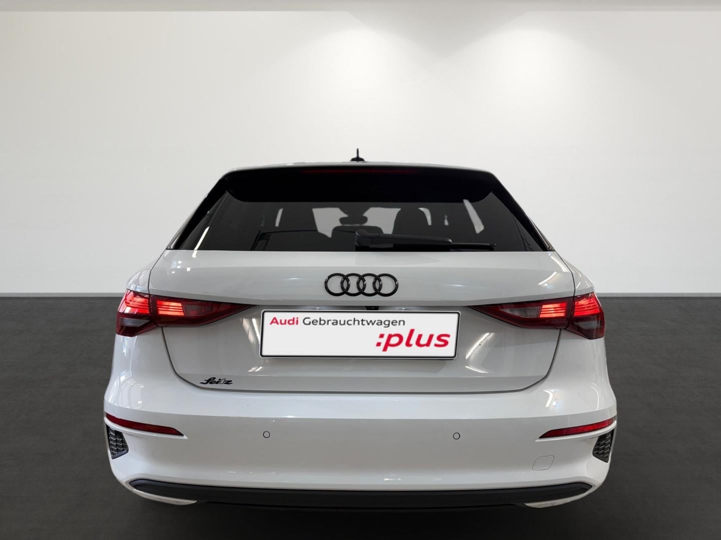 Bild über Audi A3 Sportback 30 TFSI S tronic - für weitere Informationen kontaktieren Sie den Audi Partner