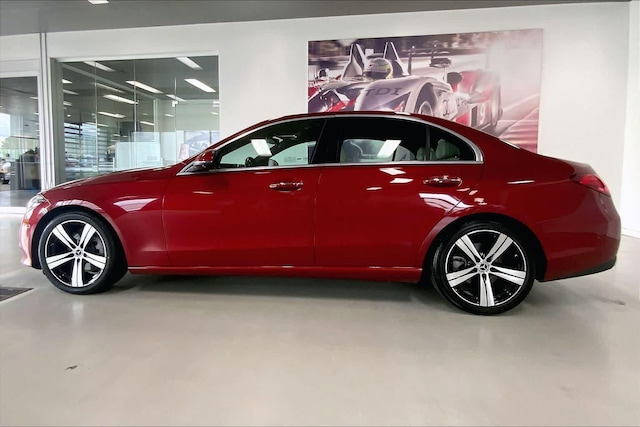 2022 Mercedes-Benz C 300