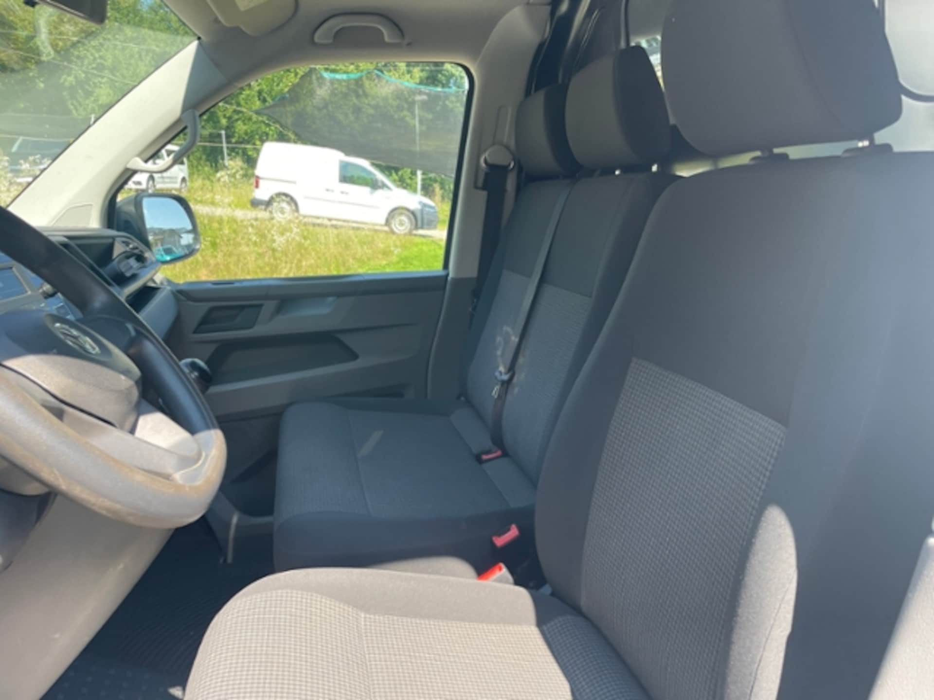 Volkswagen T6.1 Transporter Kasten kurzer Radstand