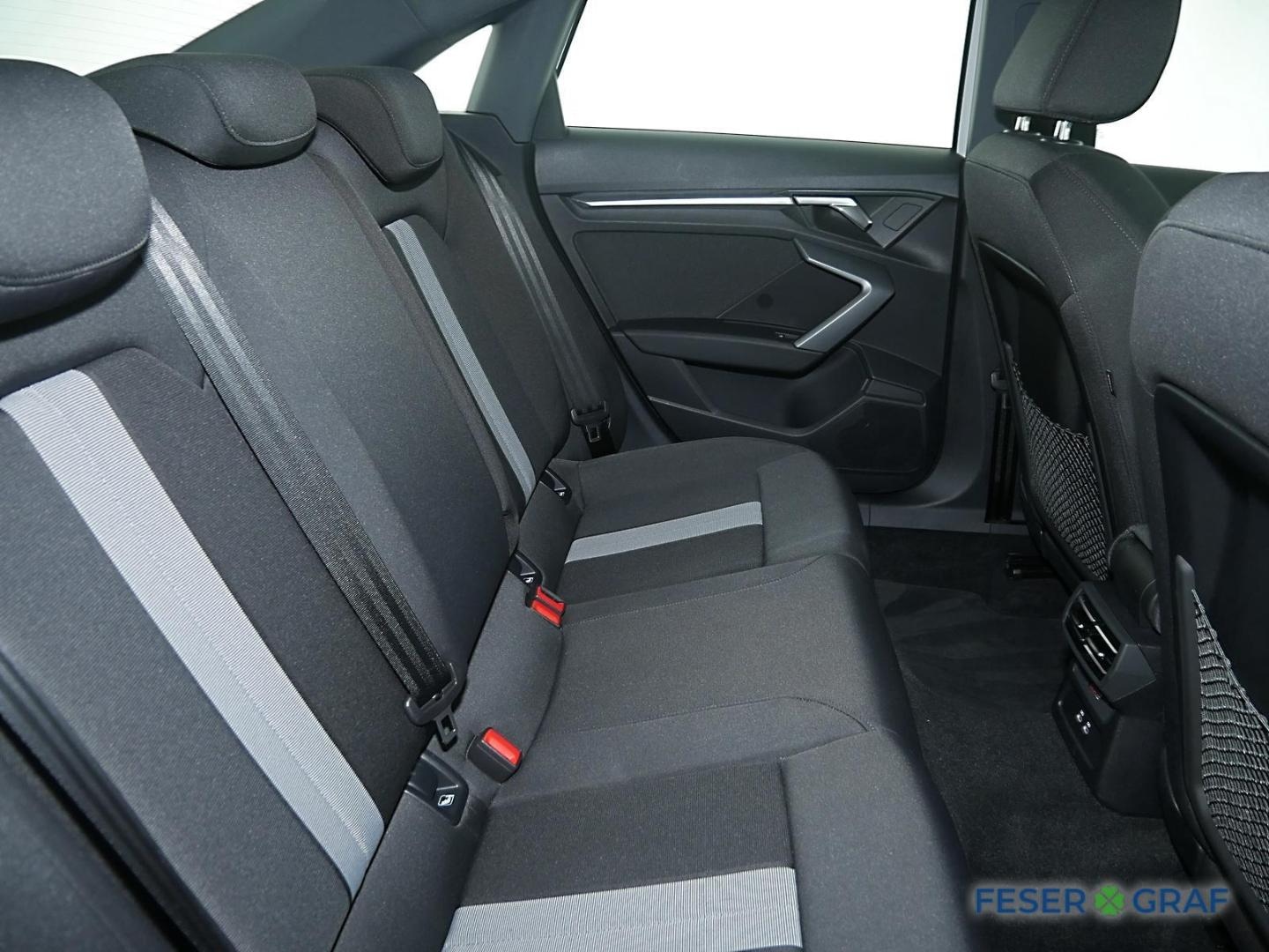 Bild über Audi A3 Limousine 30 TDI Schaltgetriebe - für weitere Informationen kontaktieren Sie den Audi Partner