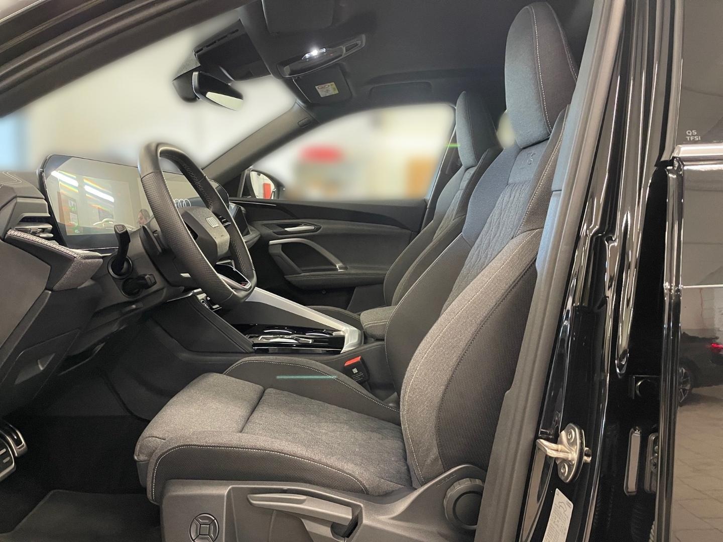 Bild über Audi Q5 SUV TFSI 150 kW S tronic - für weitere Informationen kontaktieren Sie den Audi Partner