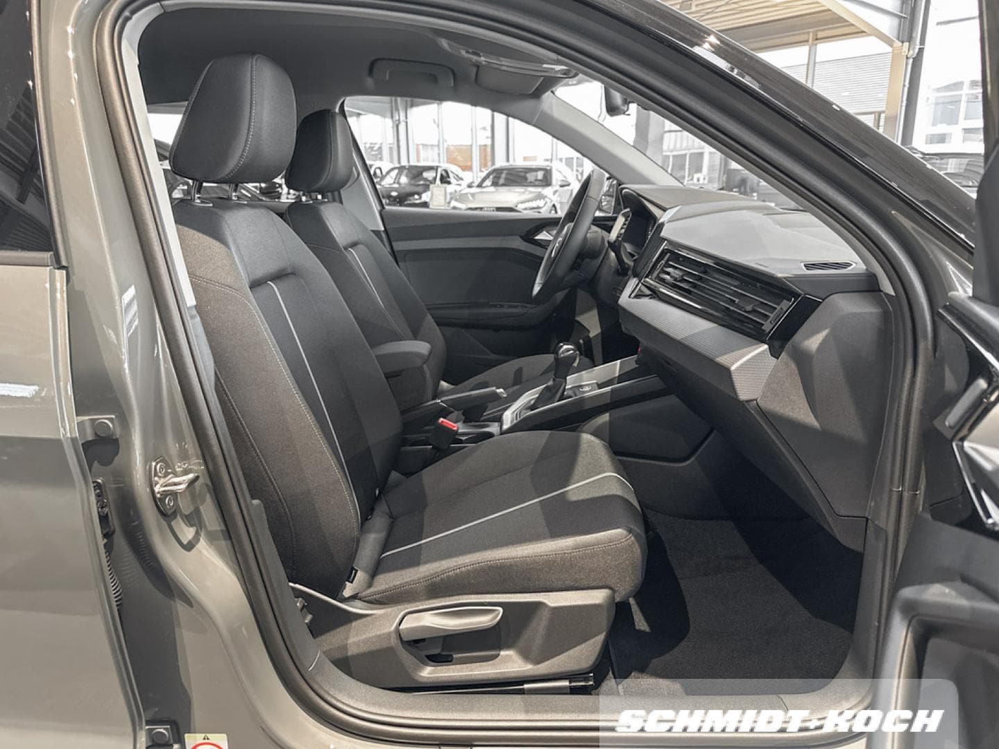 Bild über Audi A1 allstreet 30 TFSI S tronic - für weitere Informationen kontaktieren Sie den Audi Partner