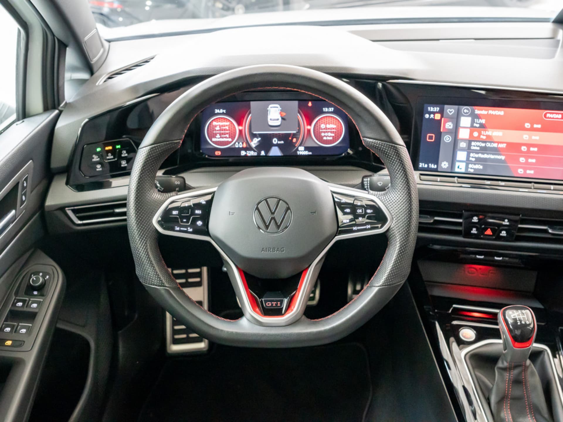 Volkswagen Golf GTI