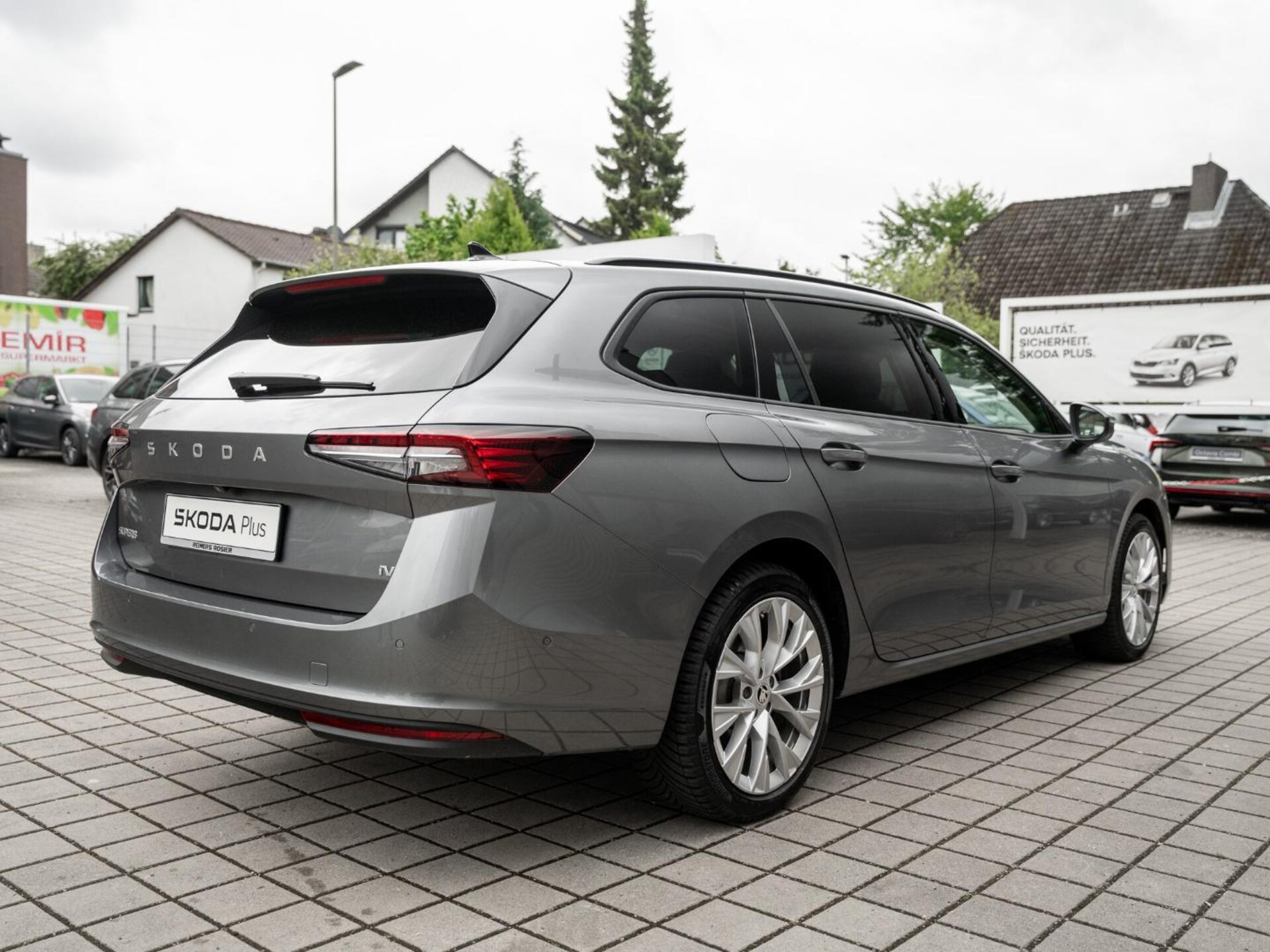 Skoda Superb Combi Selection