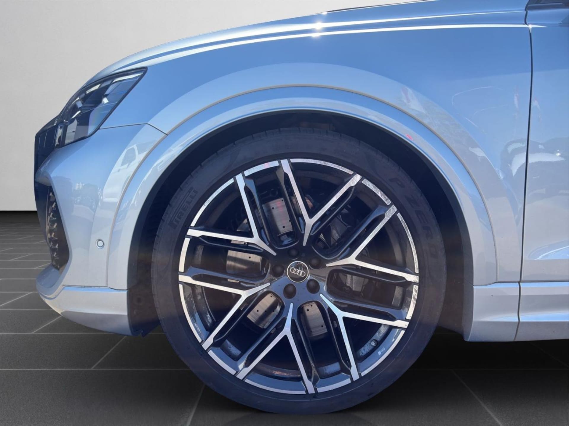 Audi RS Q8 SUV