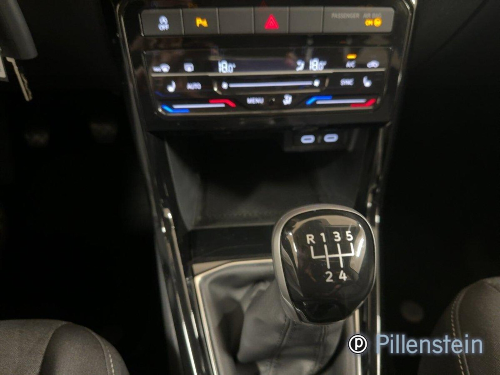 Volkswagen T-Cross – Bild 12