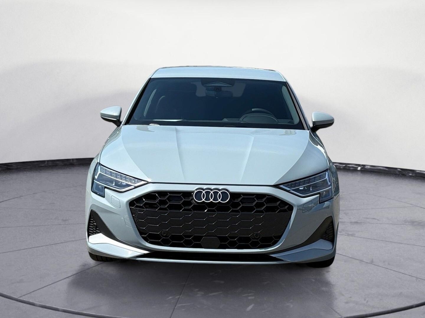 Bild über Audi A3 Sportback TFSI 85 kW S tronic - für weitere Informationen kontaktieren Sie den Audi Partner