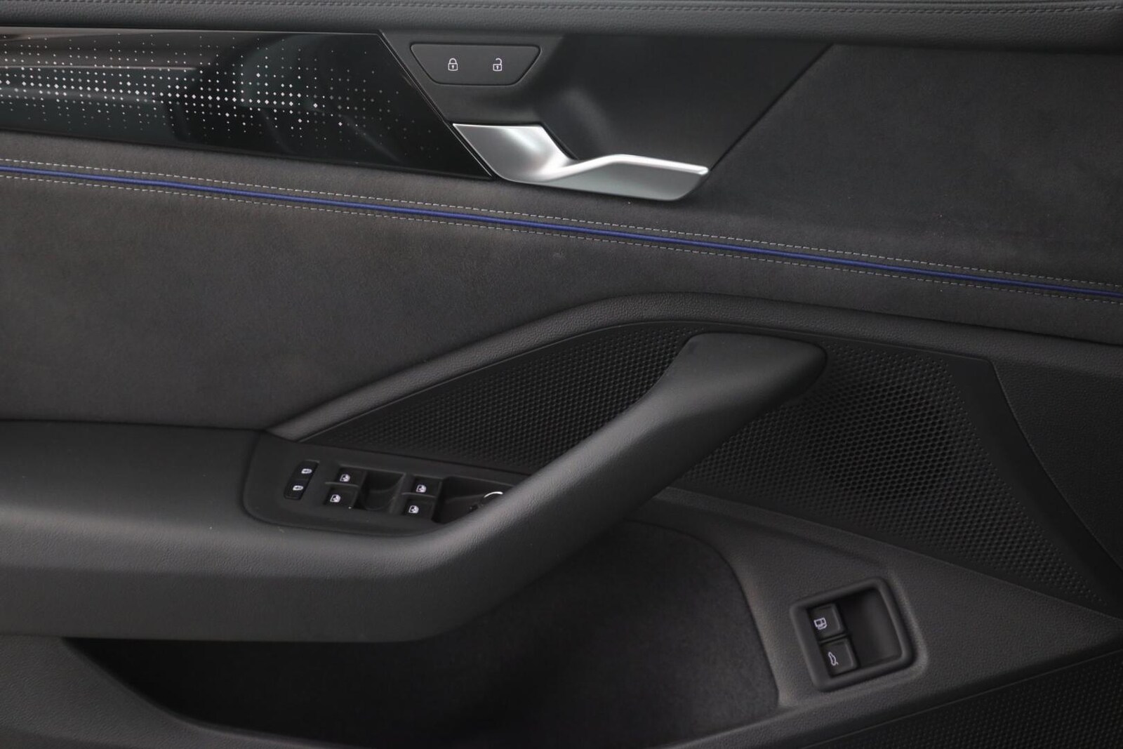 Volkswagen Passat – Bild 17