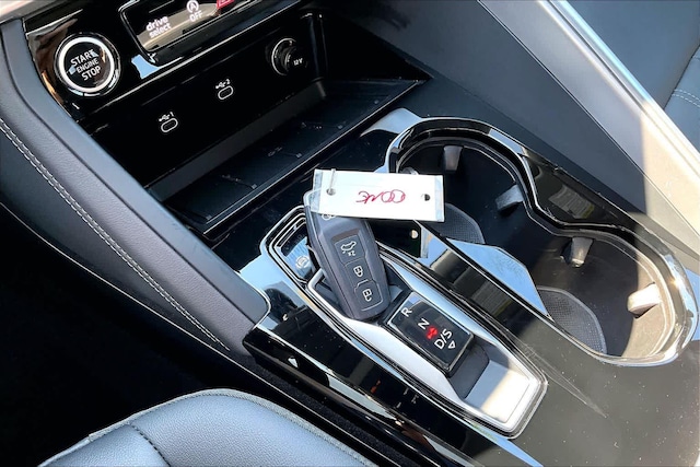 2025 Audi Q5 Premium - Photo 29