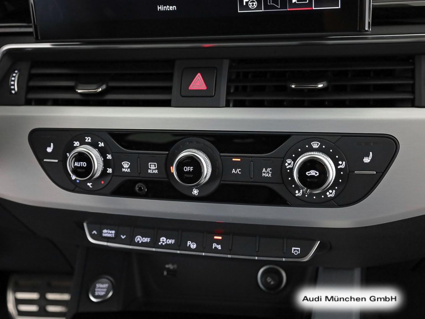 Bild über Audi A4 Avant S line 40 TFSI quattro S tronic - für weitere Informationen kontaktieren Sie den Audi Partner