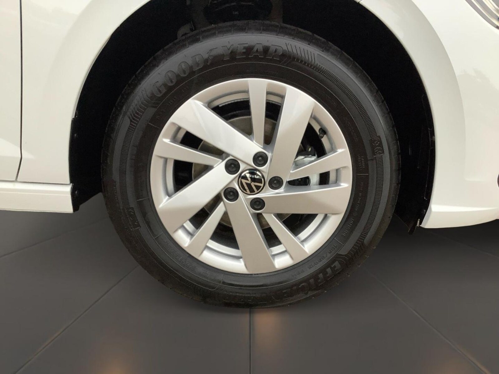 Volkswagen Polo – Bild 7