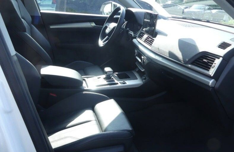 Image about Audi Q5 TFSI e 55 TFSI e quattro S tronic