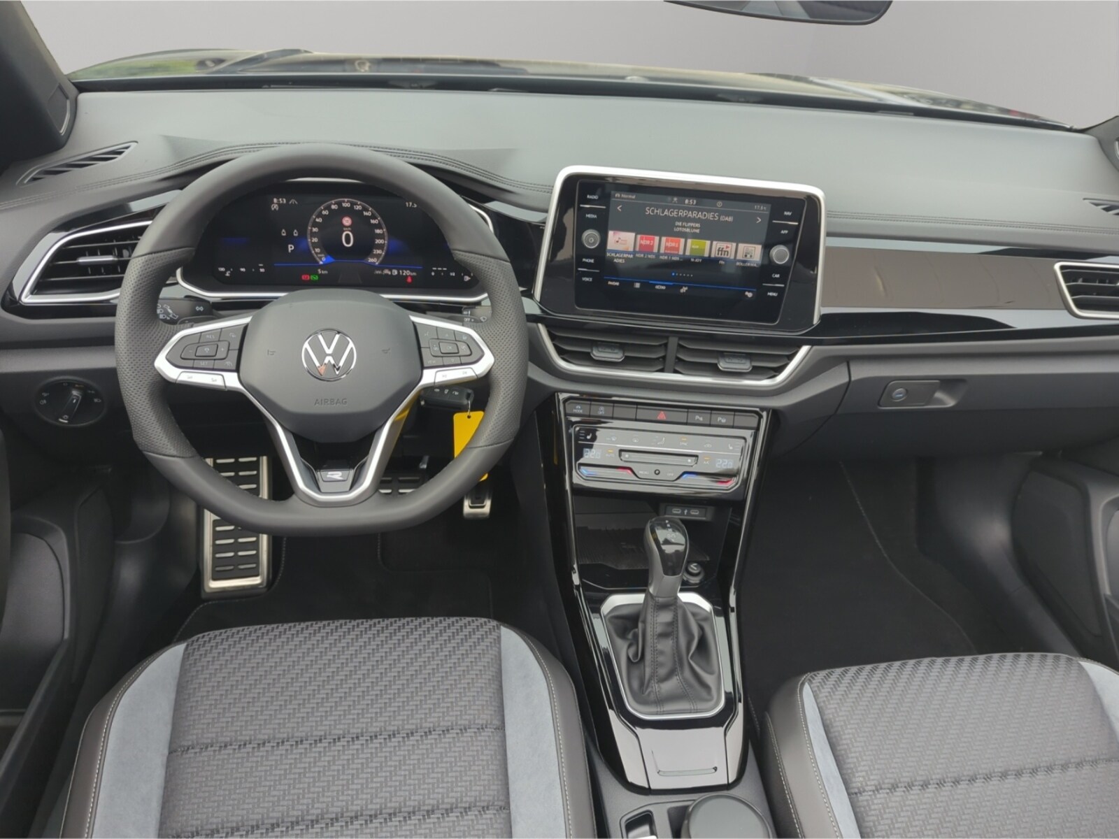 Volkswagen T-Roc Cabriolet – Bild 8