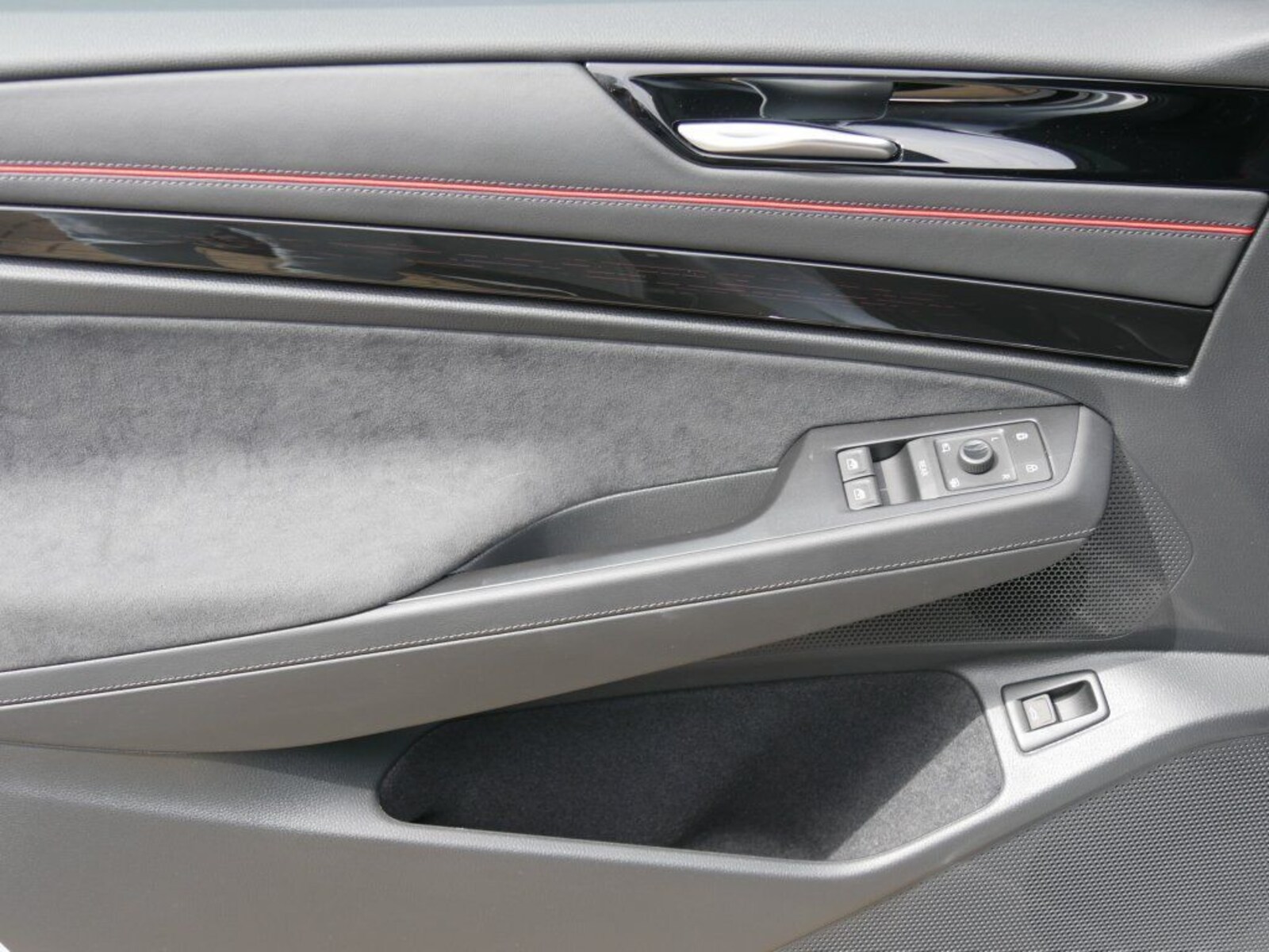 Volkswagen ID.7 Tourer – Bild 12