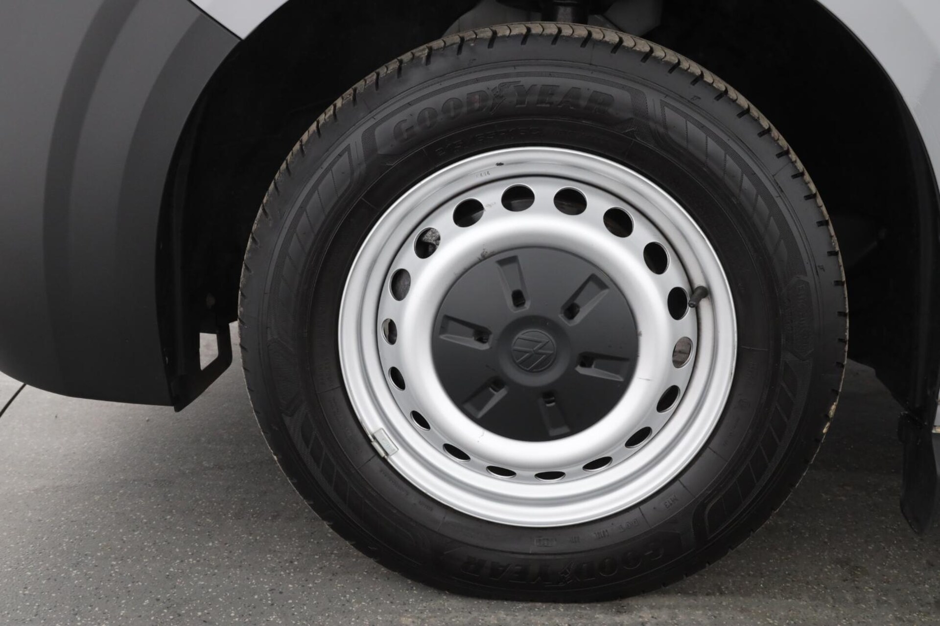 Volkswagen Transporter Kasten kurzer Radstand