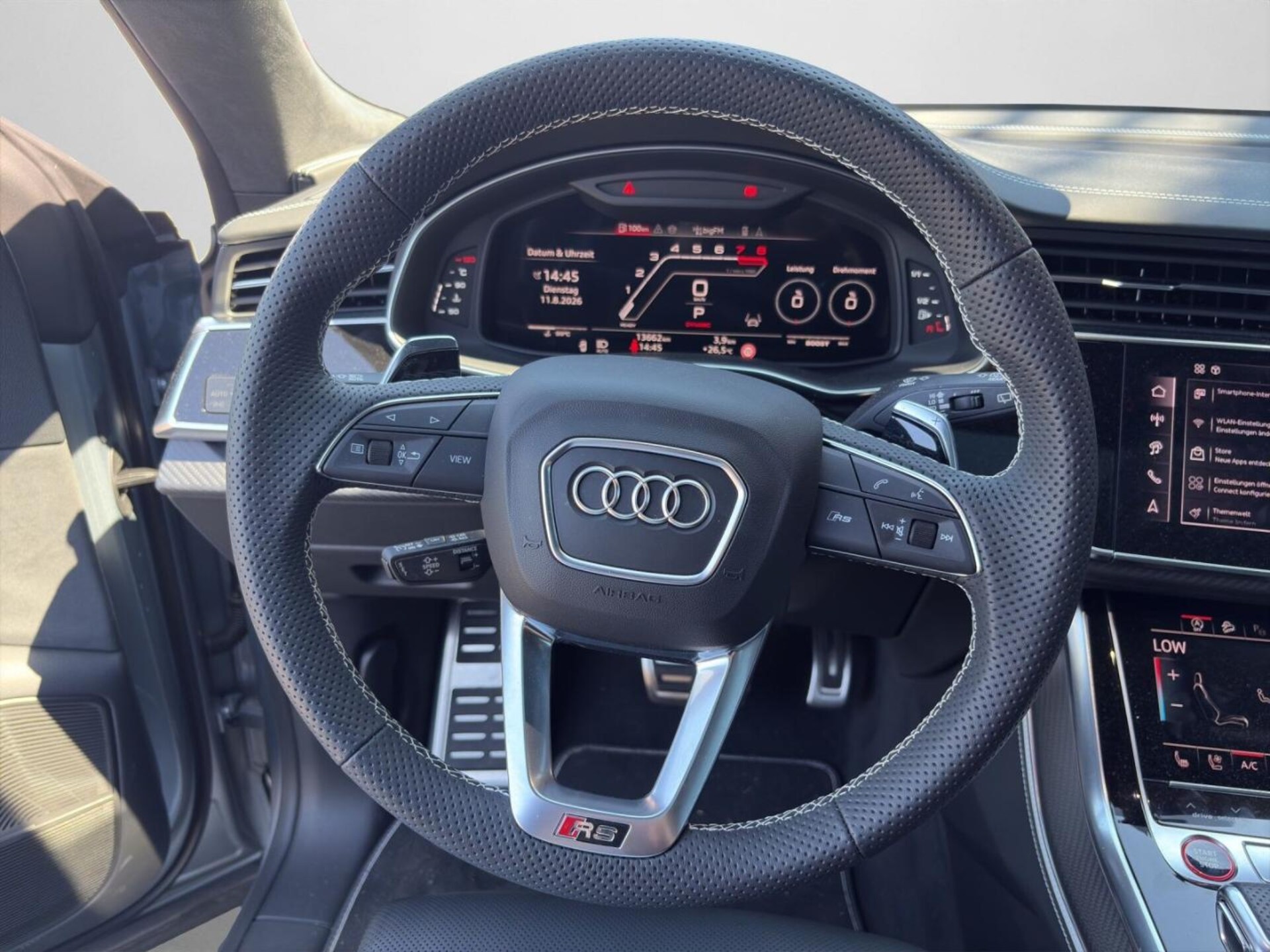 Audi RS Q8 SUV
