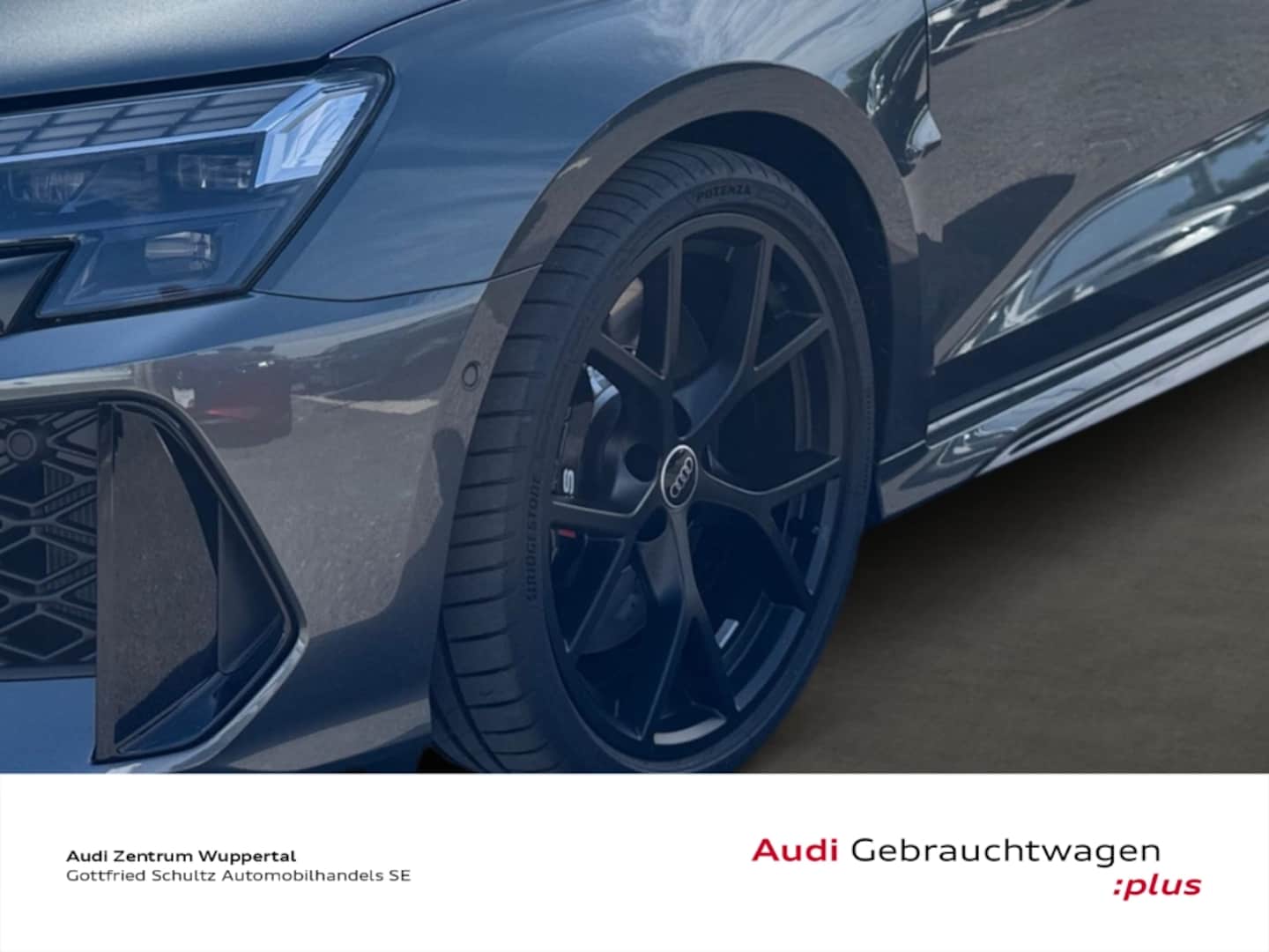 Bild über Audi RS 3 Sportback TFSI quattro 294 kW S tronic - für weitere Informationen kontaktieren Sie den Audi Partner