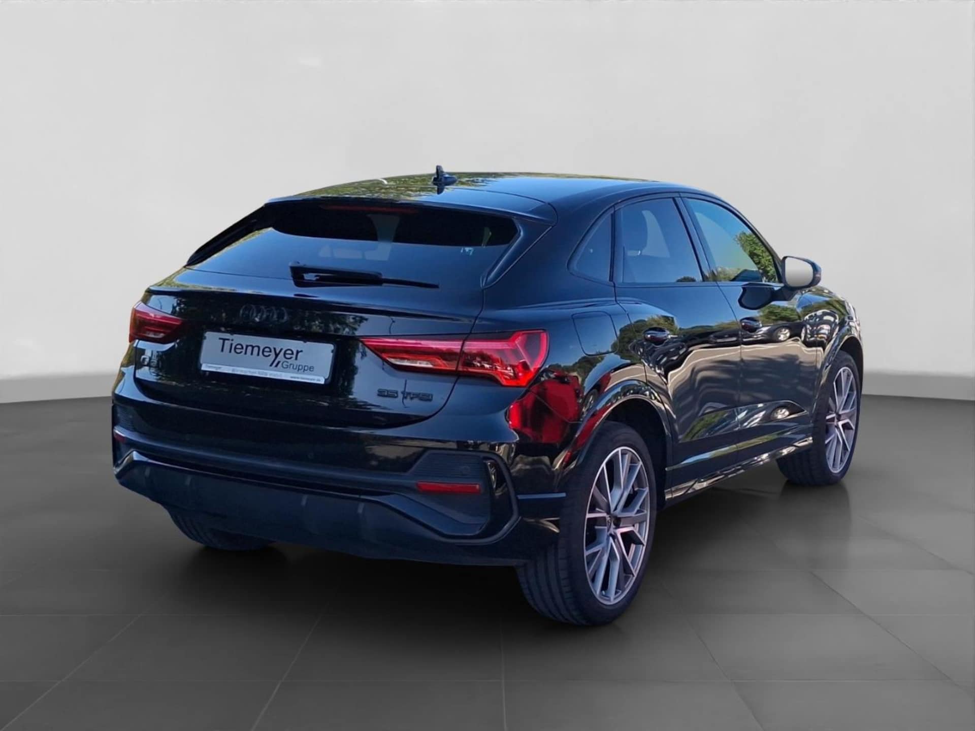 Audi Q3 Sportback S line