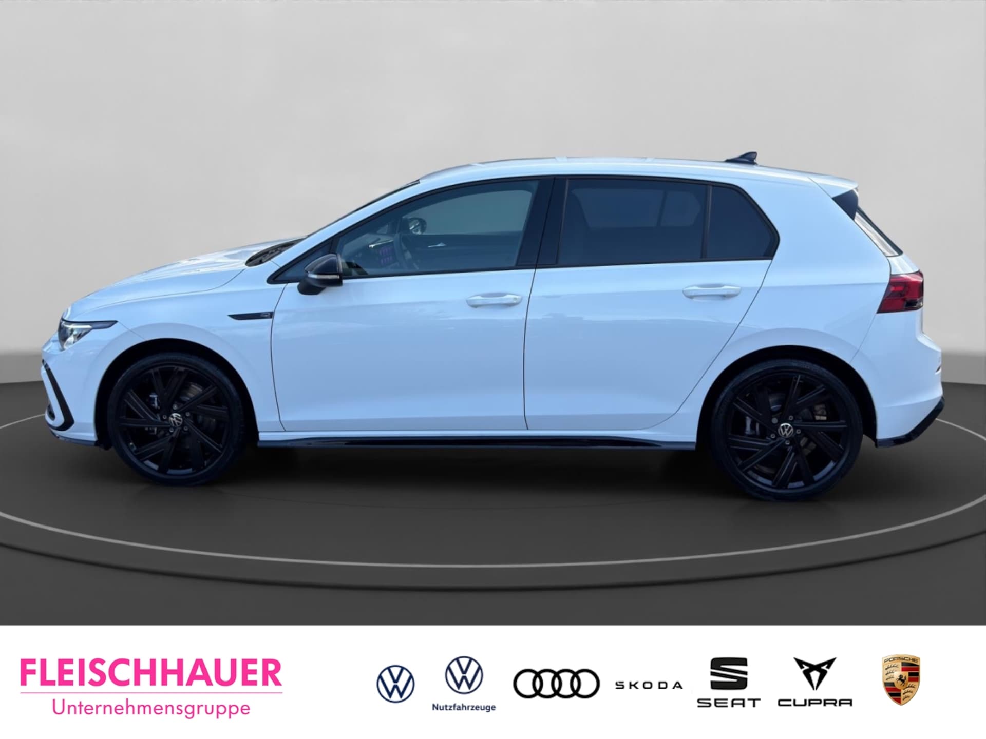 Volkswagen Golf R-Line