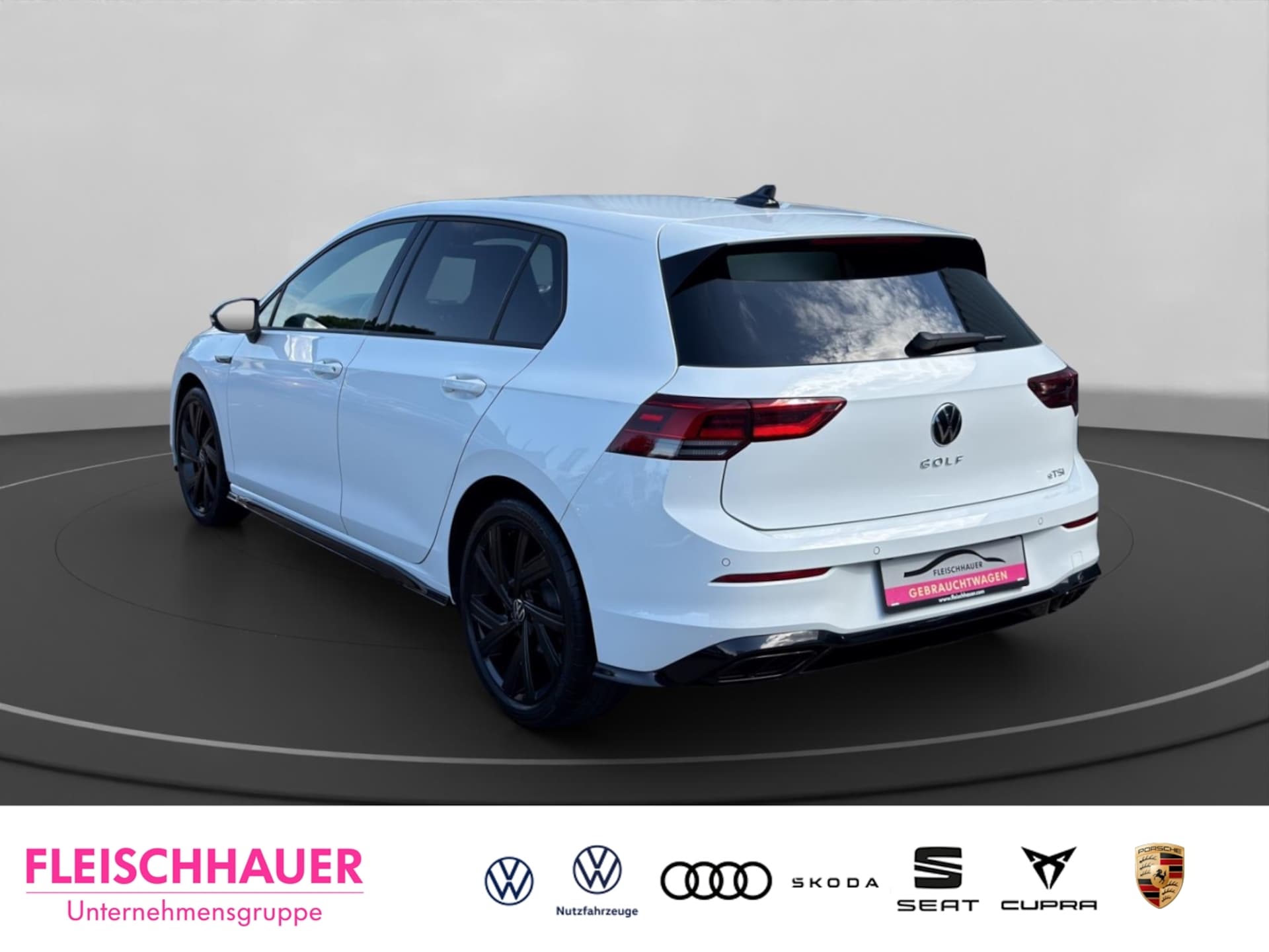 Volkswagen Golf R-Line